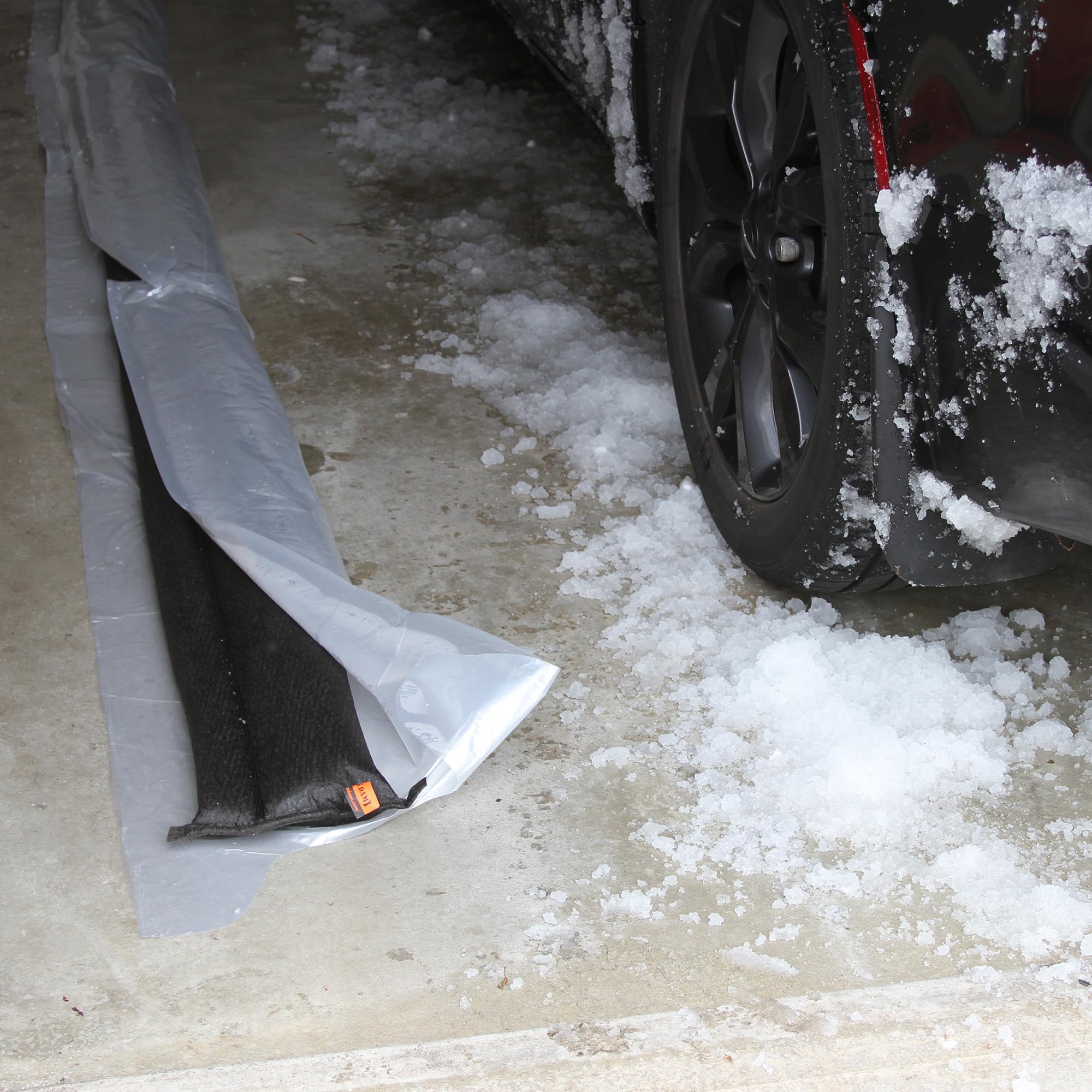 Quick Dam QD610-1 Water-Activated Flood Barrier-1 Pack, Black 🍁 All In One Marketplace Canada