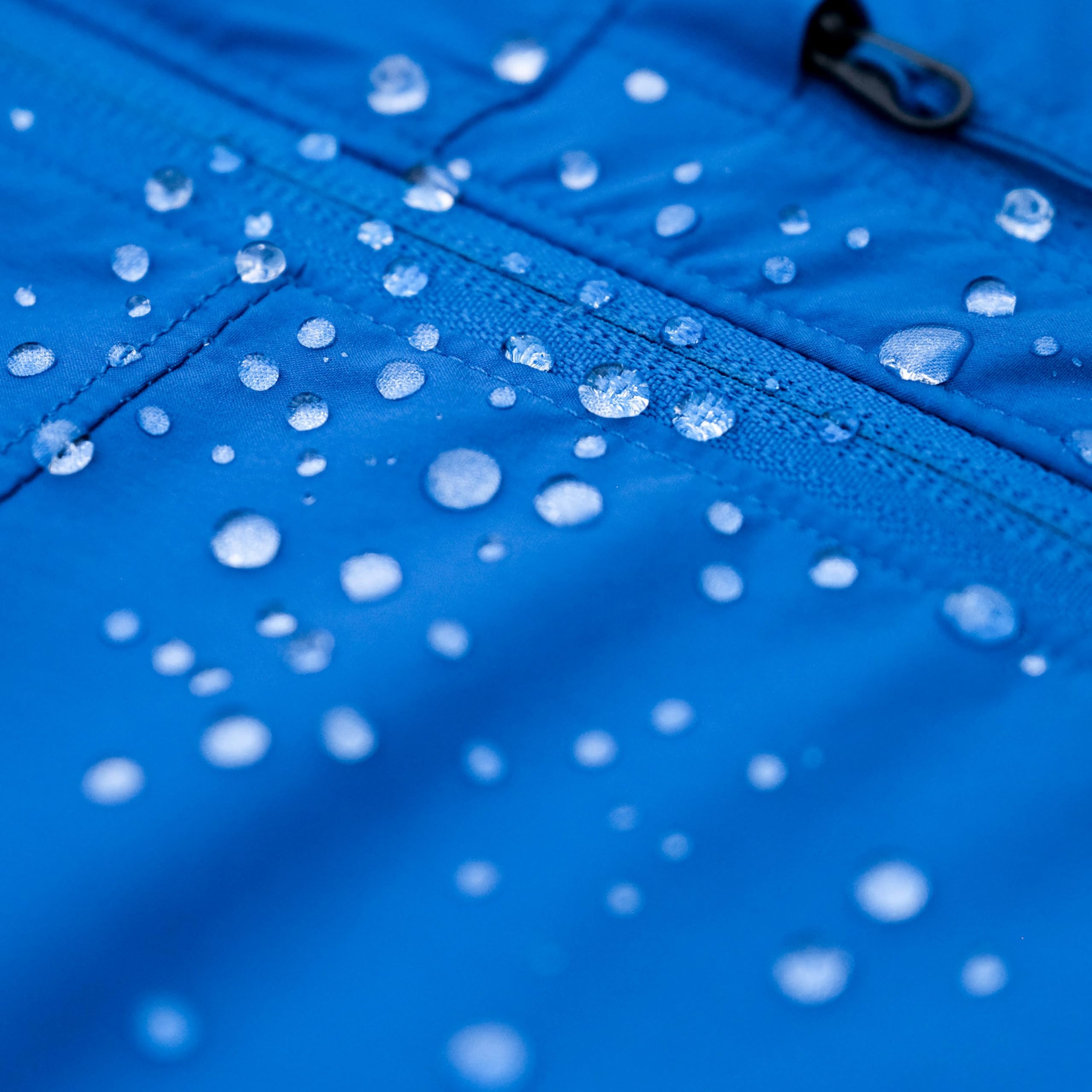 GEAR AID Revivex Durable Water Repellent (DWR) Spray for Waterproofing, Restoring Performance on Nylon Jackets, Gore-TEX, Paddle and Camping Gear, Non-aerosol 16.9 fl oz 🍁 All In One Marketplace Canada