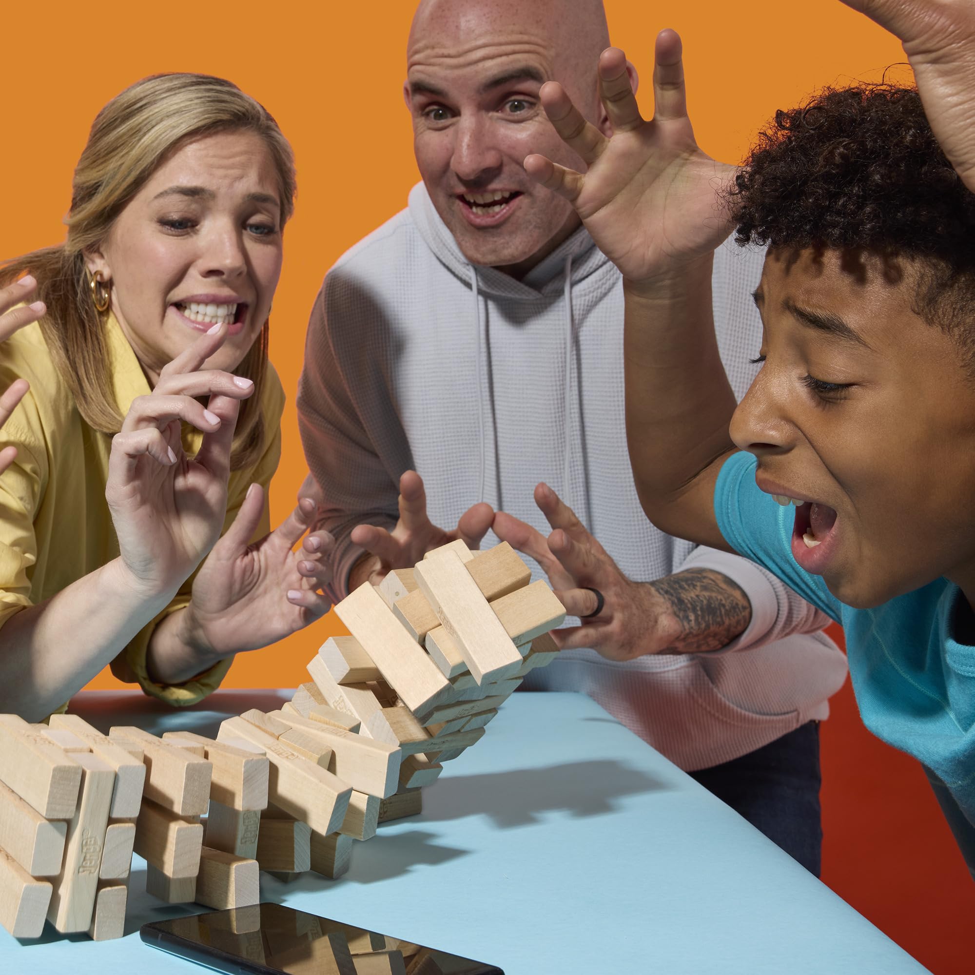 Jenga Official Hasbro Games | Digital Die for 6 More Ways to Play | Original Wood Block Game | Stacking Tower | Ages 6+ | 1+ Players | Party Games 🍁 All In One Marketplace Canada