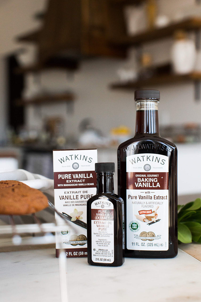 Watkins Pure Vanilla Extract with Madagascar Vanilla Beans, Non-GMO, Kosher, 118 ml, 1 Count 🍁 All In One Marketplace Canada
