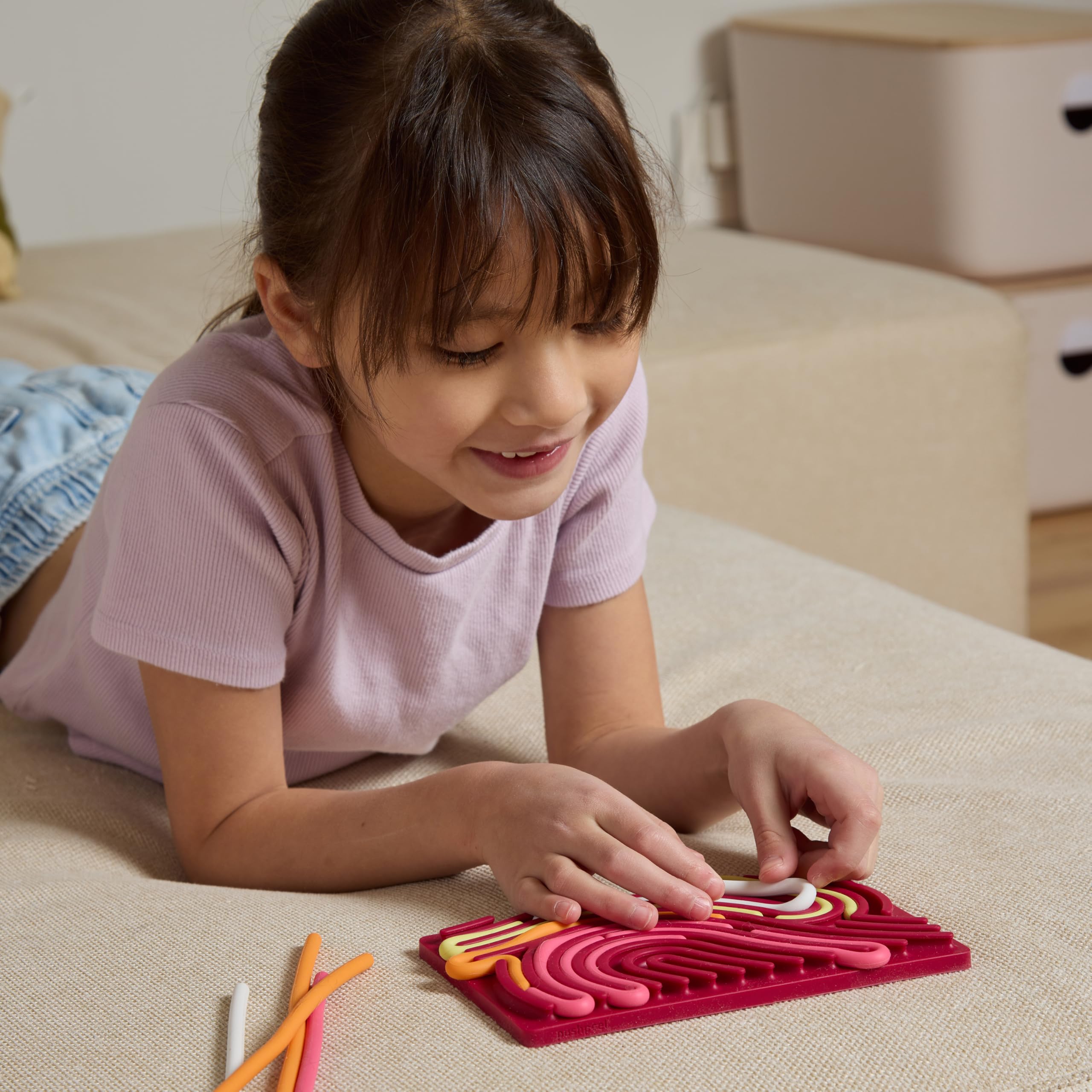 Pushpeel Sensory Activity Board: Silicone Fidget Toy for Calming, Stress, Anxiety, ADHD & Autism | Silent, No Mess | Kids 3+ & Adults | Includes Portable Travel Bag & 11 Strings (Spruce) 🍁 All In One Marketplace Canada