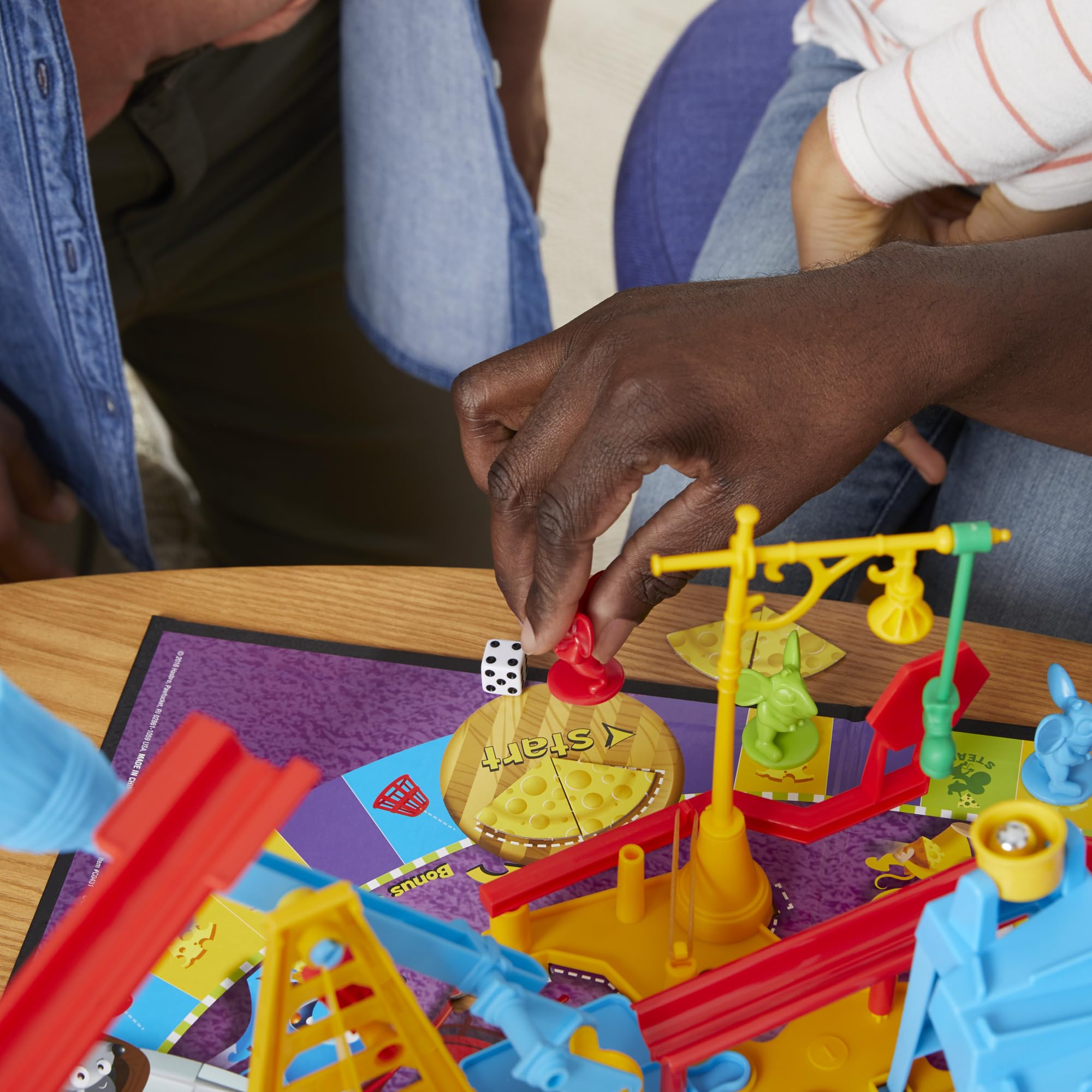 Mouse Trap Board Game for Kids Ages 6 and Up, Classic Kids Game for 2-4 Players, with Easier Set-Up Than Previous Versions 🍁 All In One Marketplace Canada