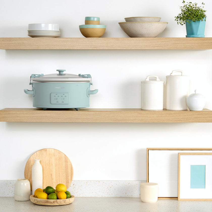 Crock-Pot Design Series Programmable 6-Quart Slow Cooker, Ocean Fog Green 🍁 All In One Marketplace Canada