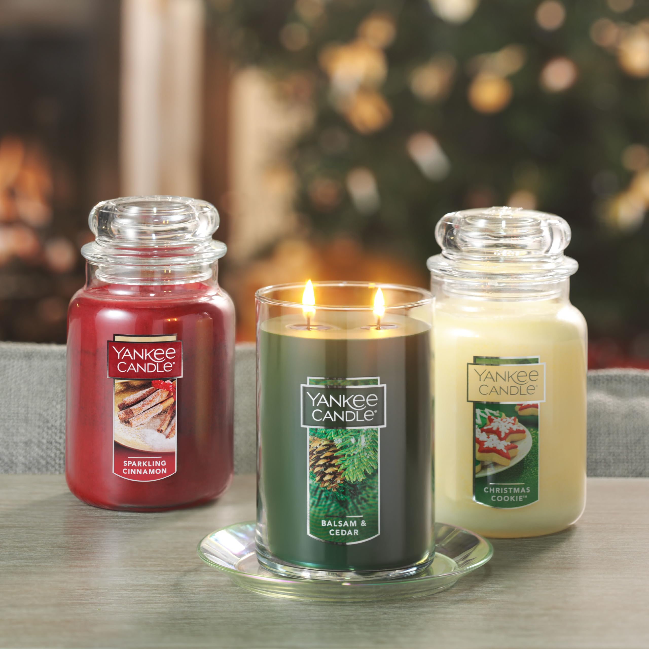 Yankee Candle Scented Candle, Sparkling Cinnamon, Original Large Jar Candle, 110-150 Hours of Burn Time, 22 oz. 🍁 All In One Marketplace Canada