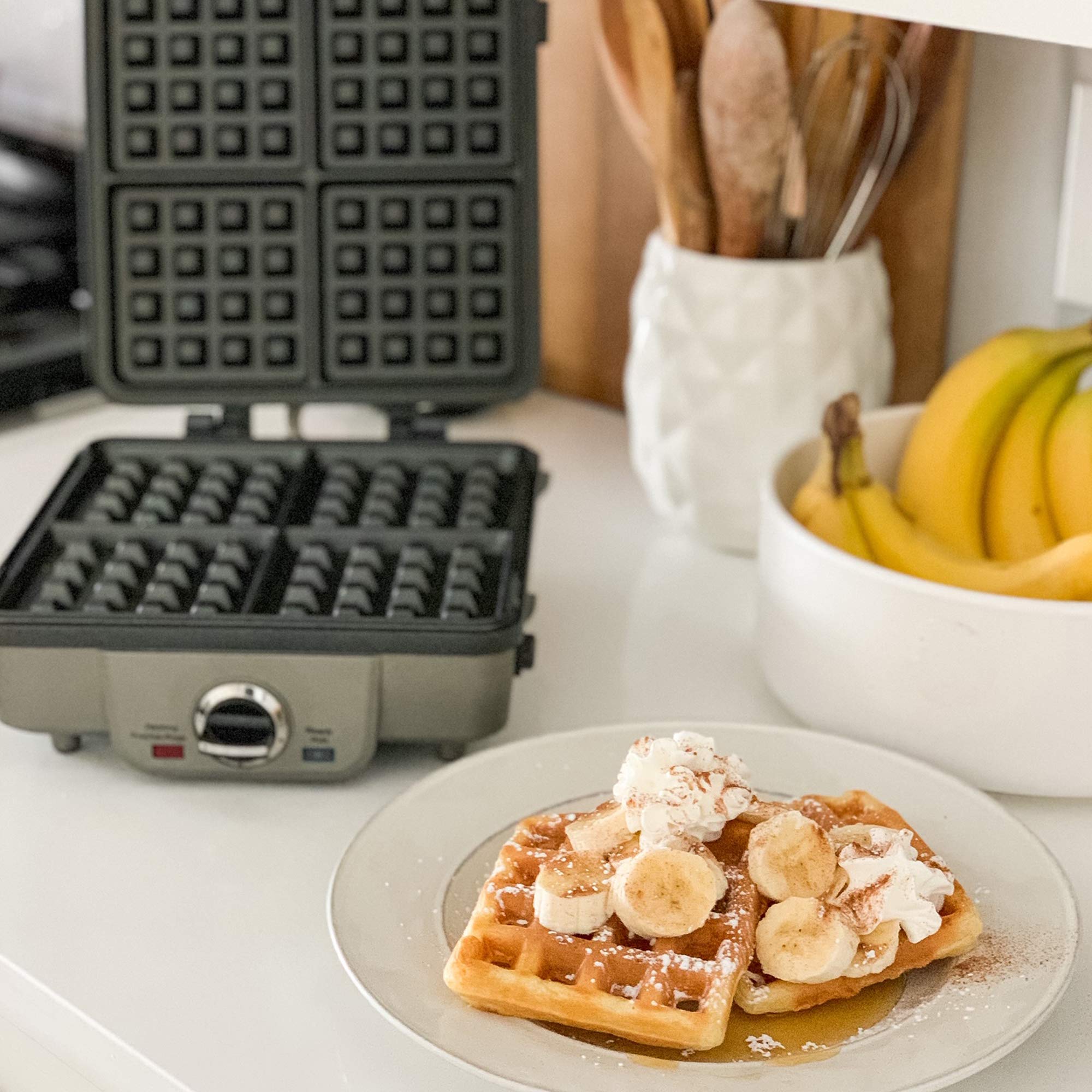 Cuisinart Belgian Waffle Maker with Pancake Plate, Non-Stick Removable Plates, Silver, WAF-350C 🍁 All In One Marketplace Canada
