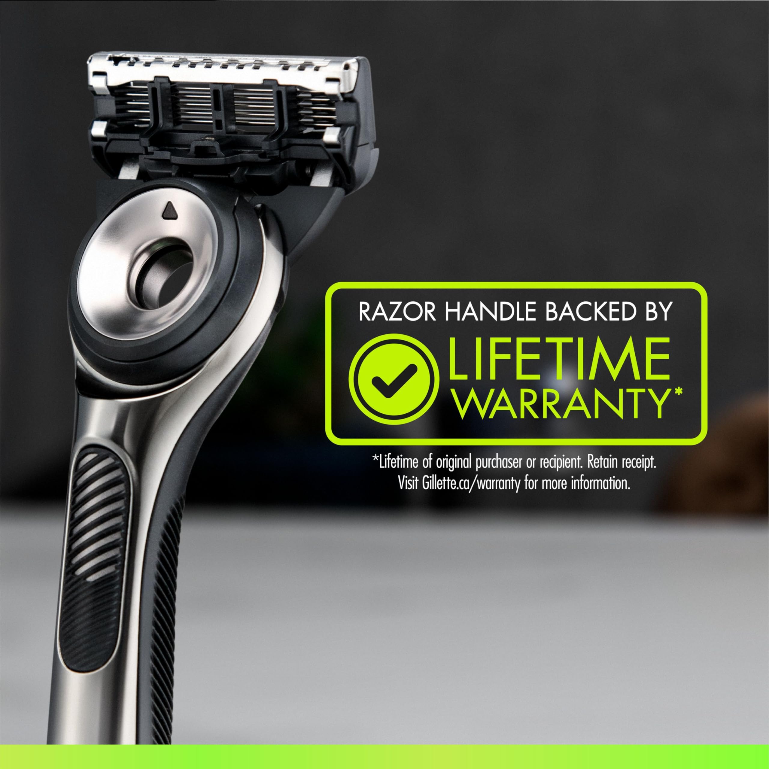 Gillette Razor Blades for Men, Gillette Labs Exfoliating Razors 5-Blade, 1 Handle + 4 Refill + Premium Magnetic Stand 🍁 All In One Marketplace Canada