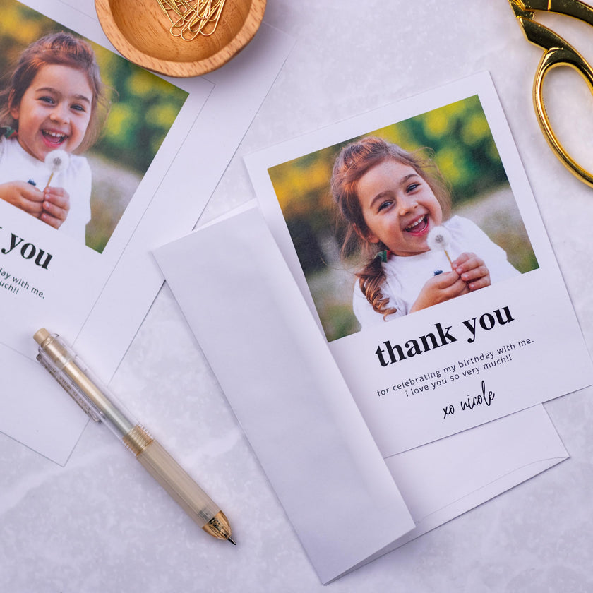 Neenah Coverstock, Bright White, 325 Sheets, 65 lb/176 gsm, 96 Brightness, 8.5