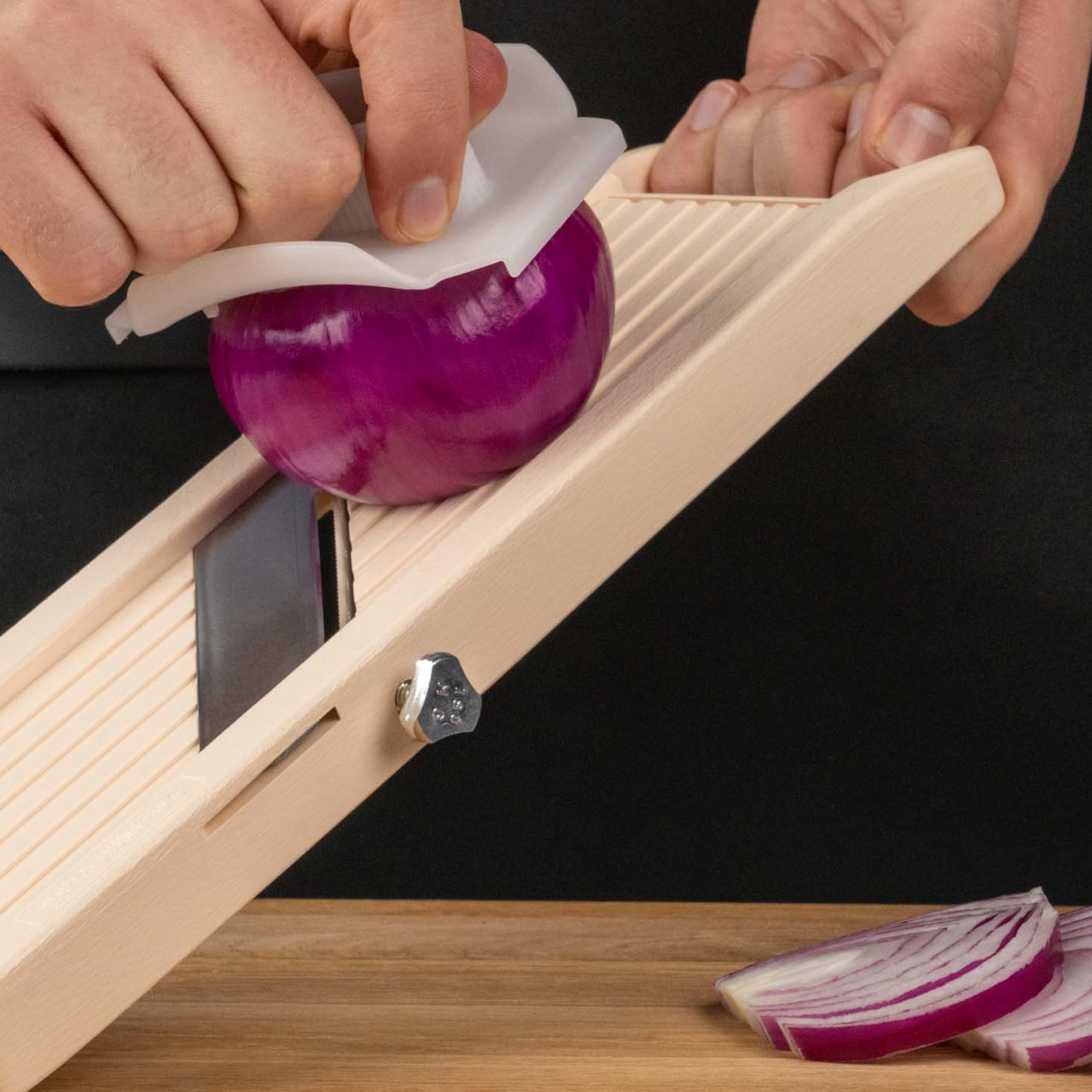 Benriner Japanese Mandolin Vegetable Cutter 3.5 Wide (7015S) 🍁 All In One Marketplace Canada