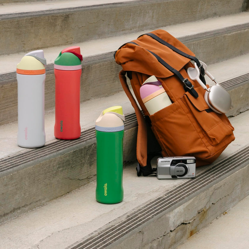 Owala FreeSip Insulated Stainless Steel Water Bottle with Straw for Sports and Travel, BPA-Free, 24-oz, Blue/Teal (Denim) 🍁 All In One Marketplace Canada
