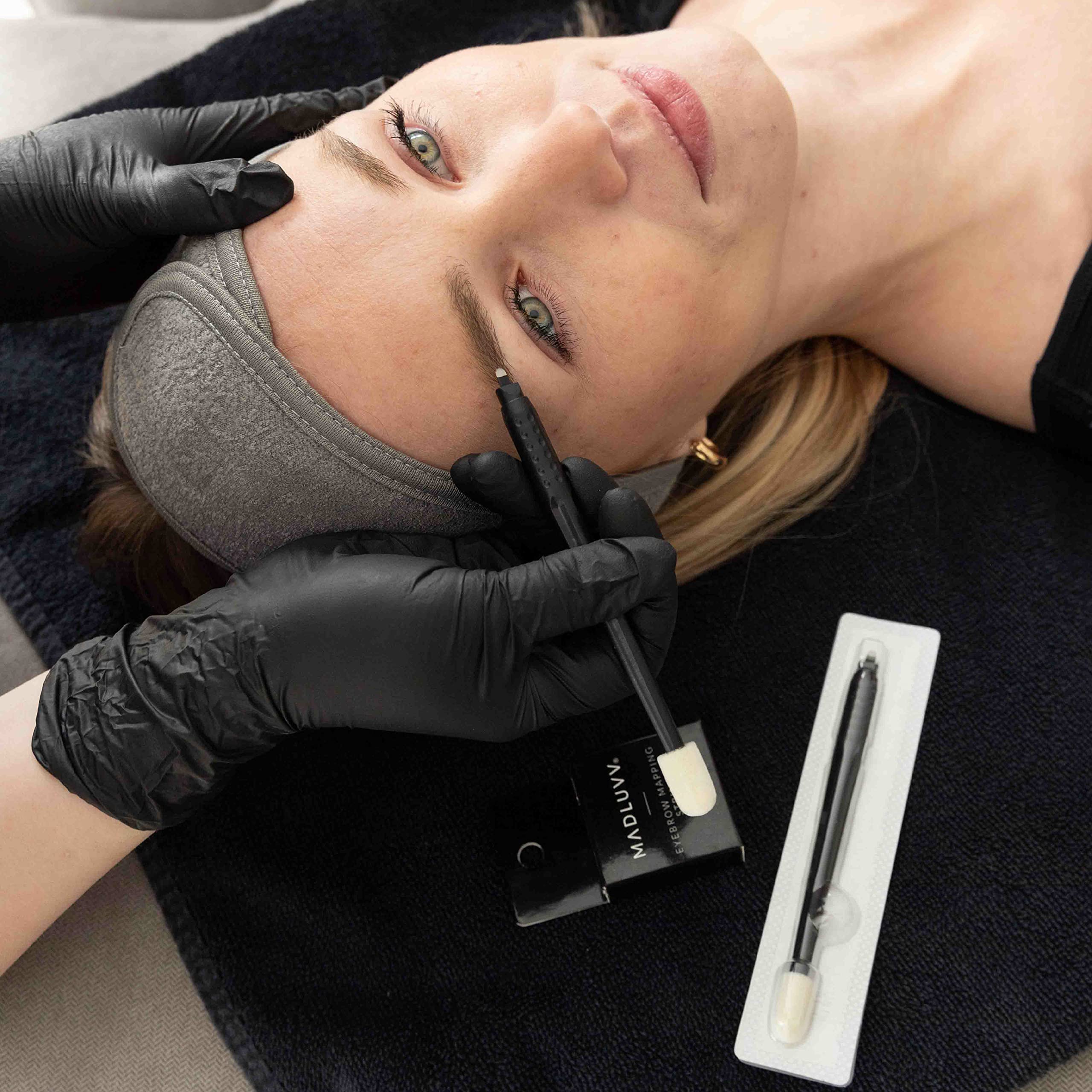 FRAMAR Black Nitrile Gloves – Black Disposable Gloves, Cleaning Gloves, Mechanic Gloves, Plastic Gloves Disposable (Medium) 🍁 All In One Marketplace Canada