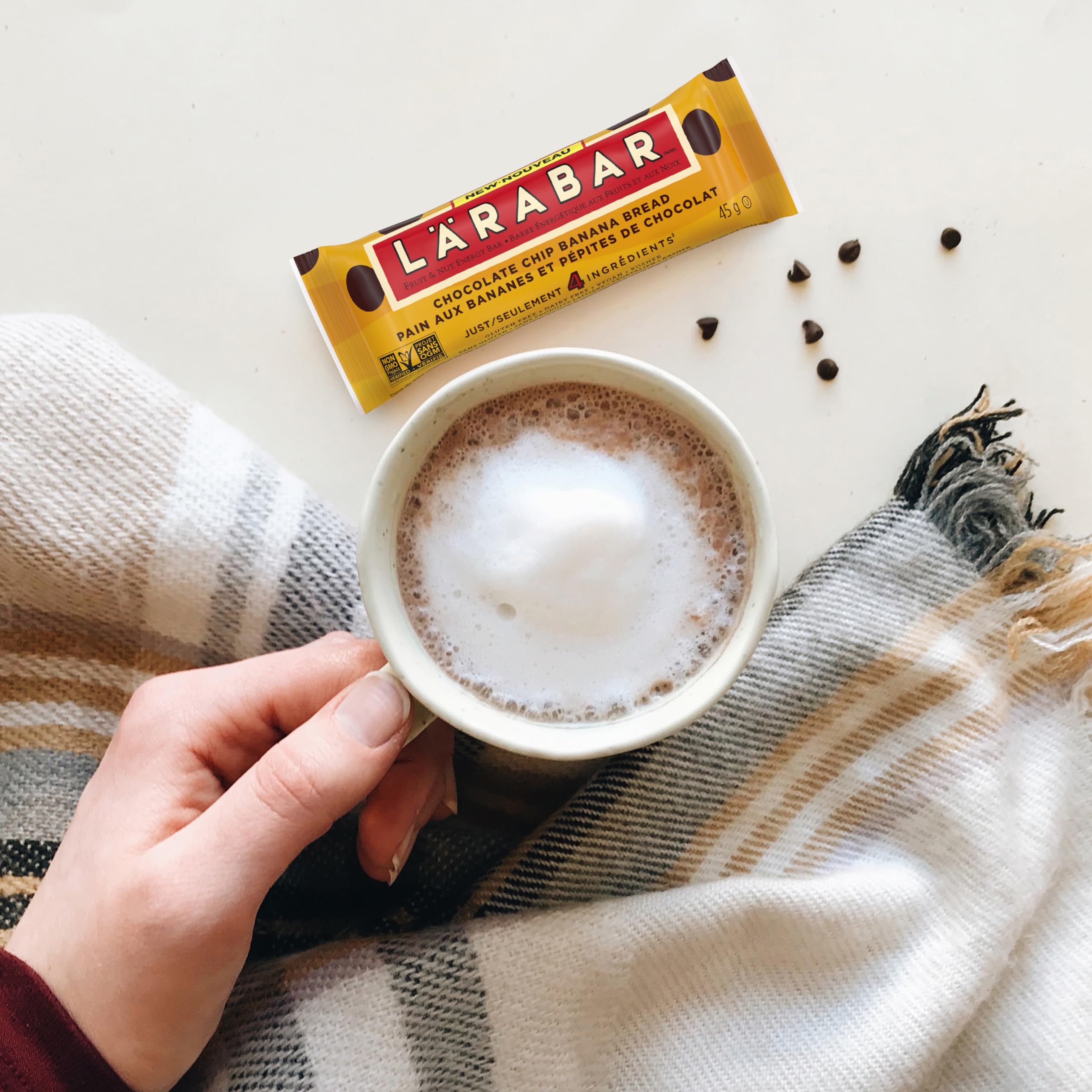 LÄRABAR Chocolate Chip Banana Bread, Fruit and Nut Energy Bar, Pack of 16 Bars, Gluten Free, Vegan, Family Pack, Snack Bars, 720 Grams Package 🍁 All In One Marketplace Canada