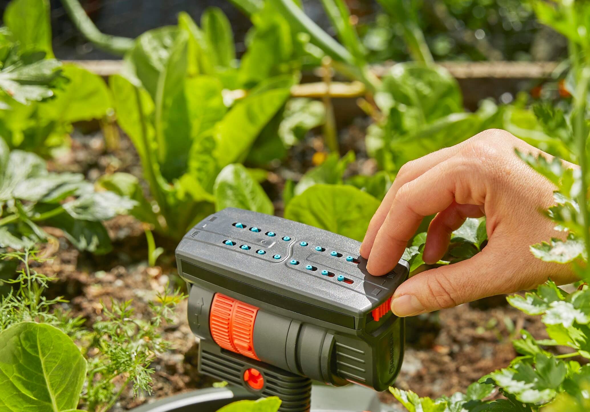 Gardena ZoomMaxx Oscillating Sprinkler on Metal Step Spike 🍁 All In One Marketplace Canada