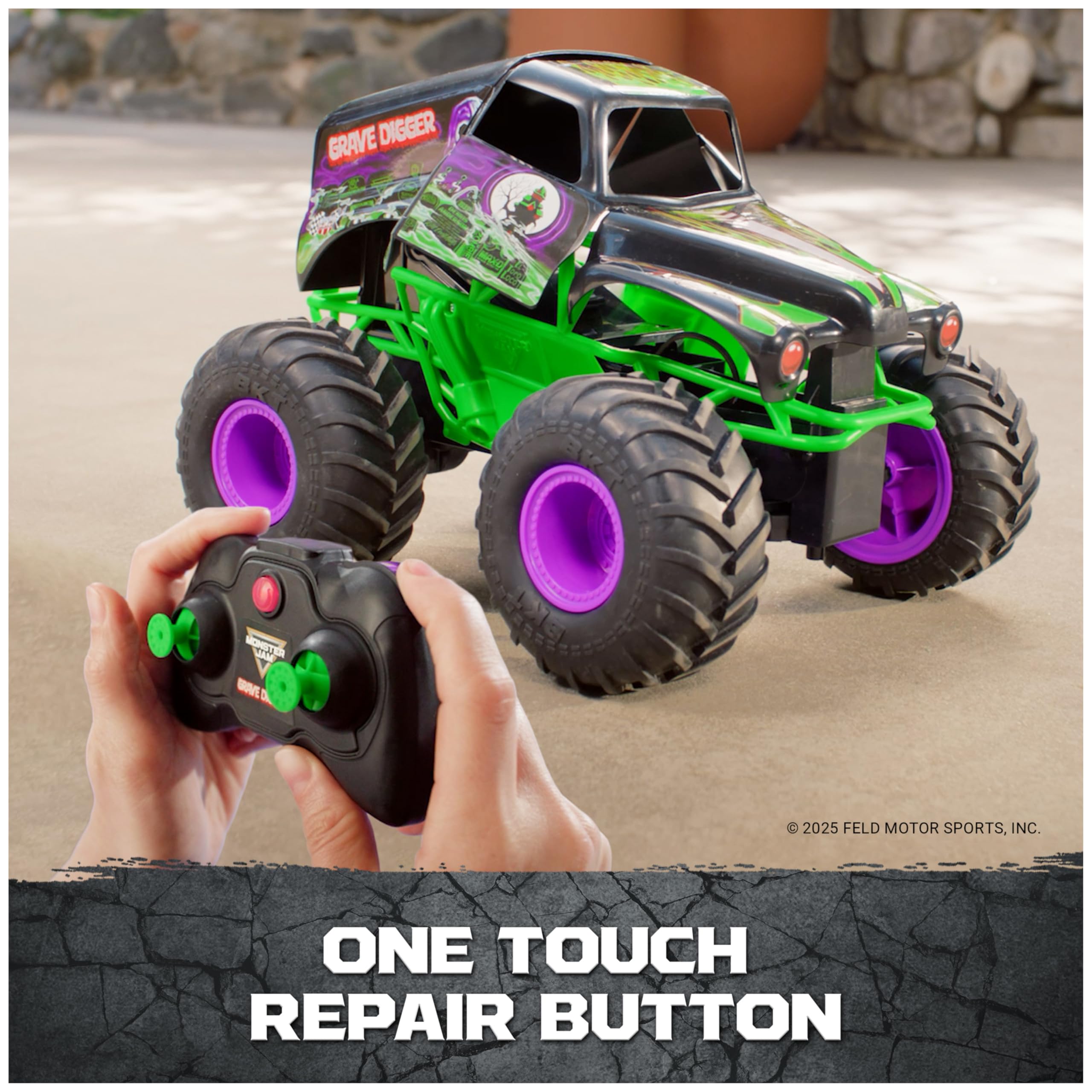Monster Jam Smash & Bash Grave Digger RC Truck 1:15 Scale Vehicle 🍁 All In One Marketplace Canada
