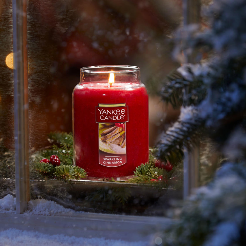 Yankee Candle Scented Candle, Sparkling Cinnamon, Original Large Jar Candle, 110-150 Hours of Burn Time, 22 oz. 🍁 All In One Marketplace Canada