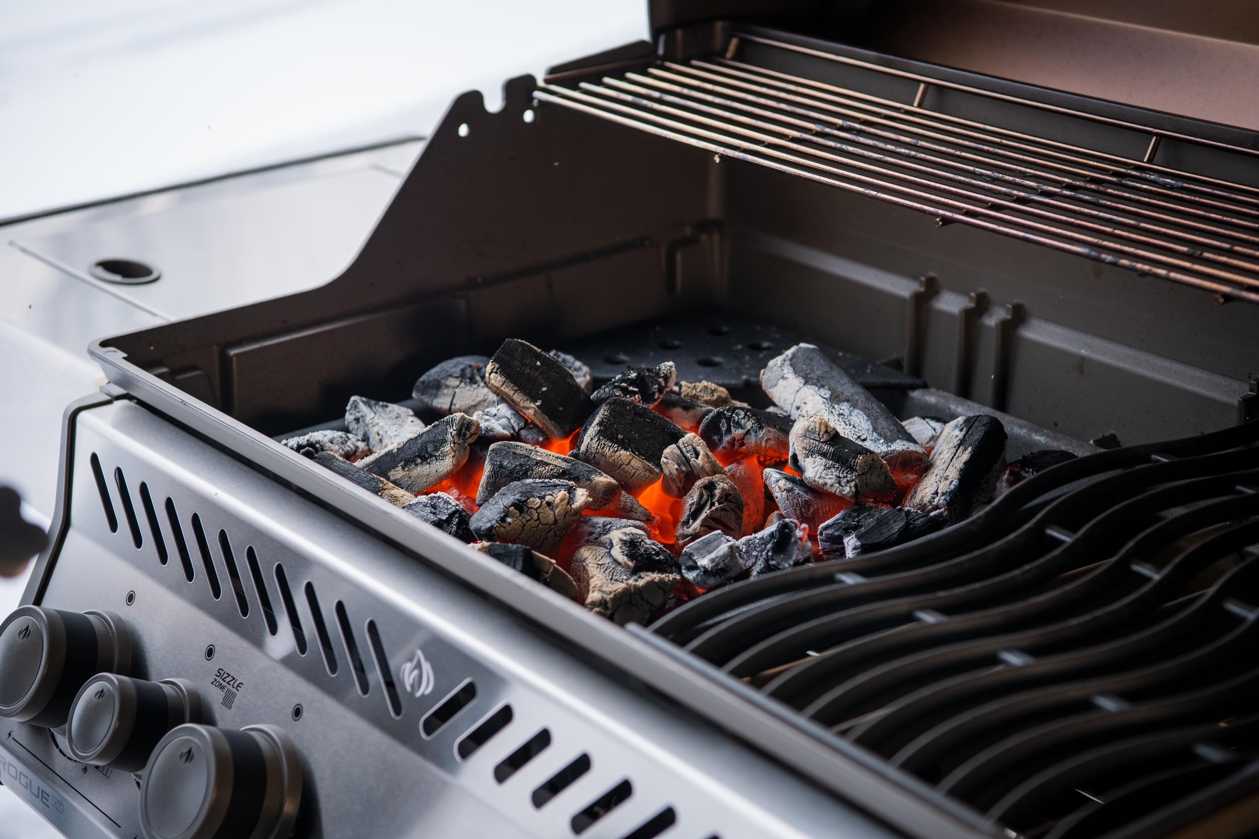 Napoleon Cast Iron Charcoal & Smoker Tray BBQ Accessory – 67732 – Fits most Napoleon BBQs, Cook With Charcoal On A Gas Barbecue, Smoke On A Gas Barbecue 🍁 All In One Marketplace Canada