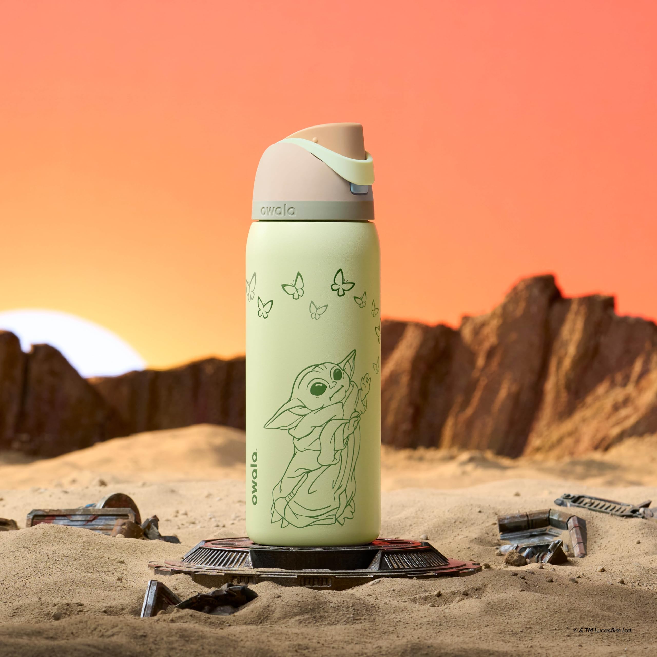 Star Wars Owala FreeSip Insulated Stainless Steel Water Bottle with Straw, BPA-Free Sports Water Bottle, Great for Travel, 32 Oz, GroGu 🍁 All In One Marketplace Canada
