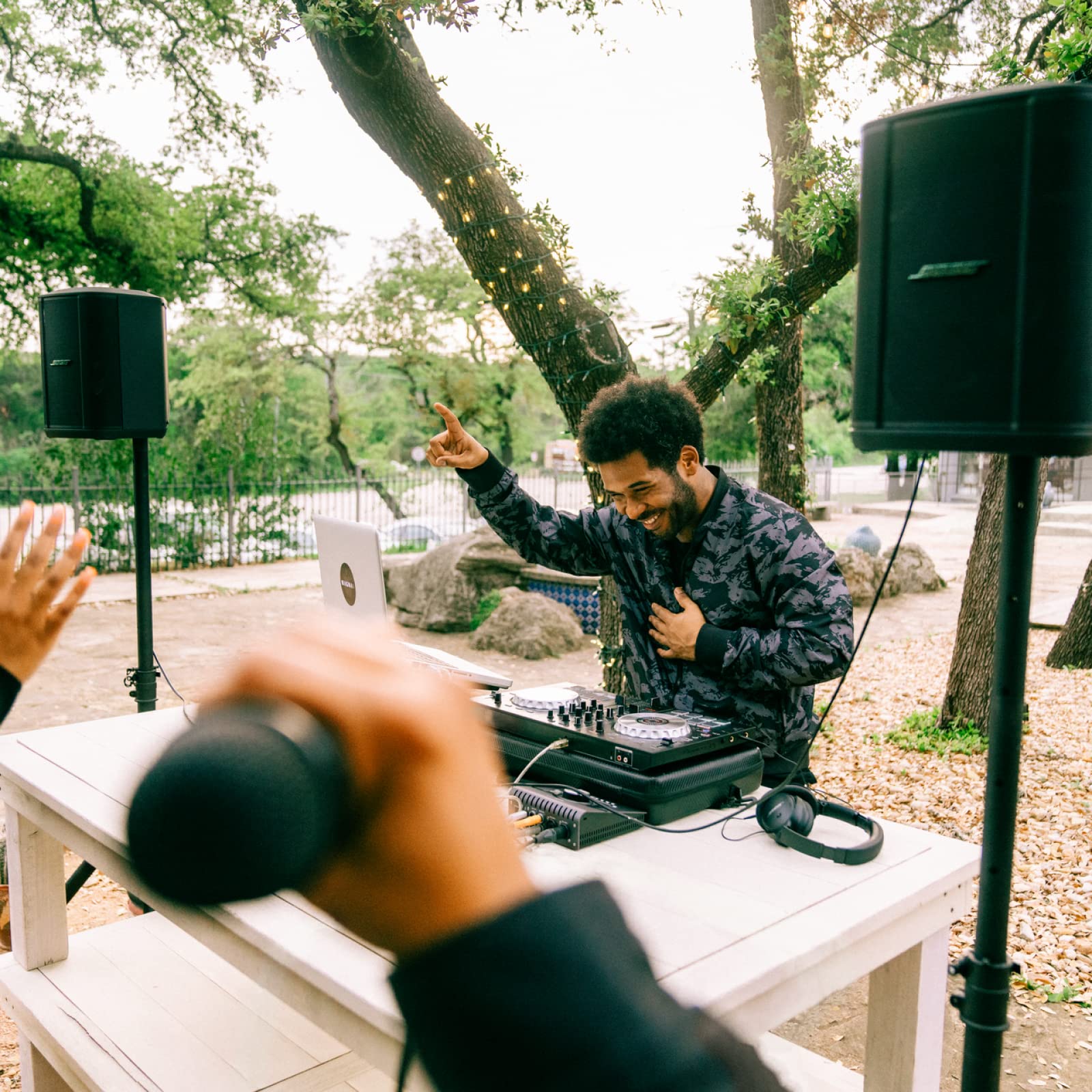 Bose S1 Pro+ All-in-One PA Speaker - Powered, Wireless PA System, Multiple Positioning Options, Ergonomic Carry Handle, Up to 11 Hours of Playtime, Black 🍁 All In One Marketplace Canada