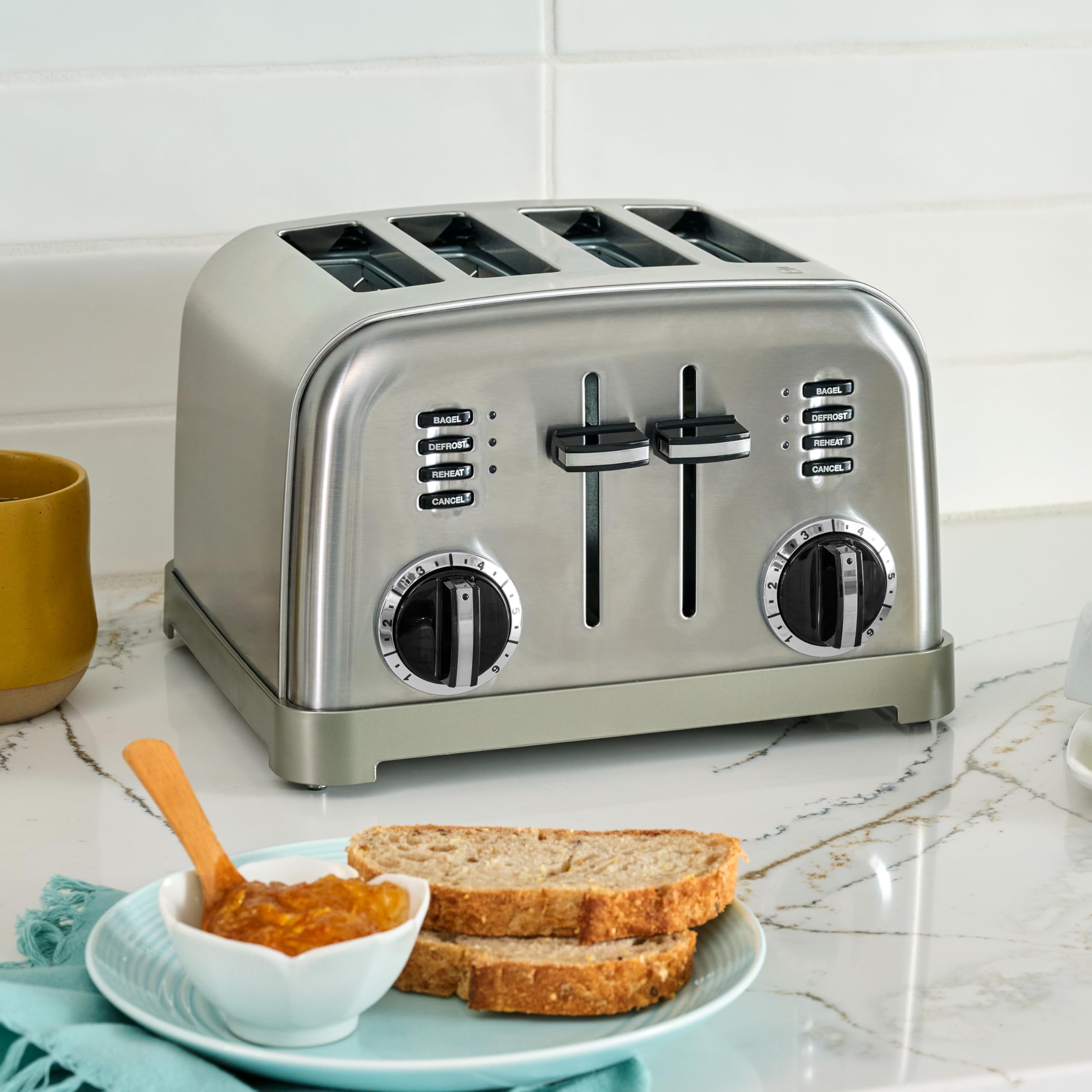 Cuisinart 4-Slice Toaster, 6-browning Levels, Brushed Silver (CPT-180C) 🍁 All In One Marketplace Canada