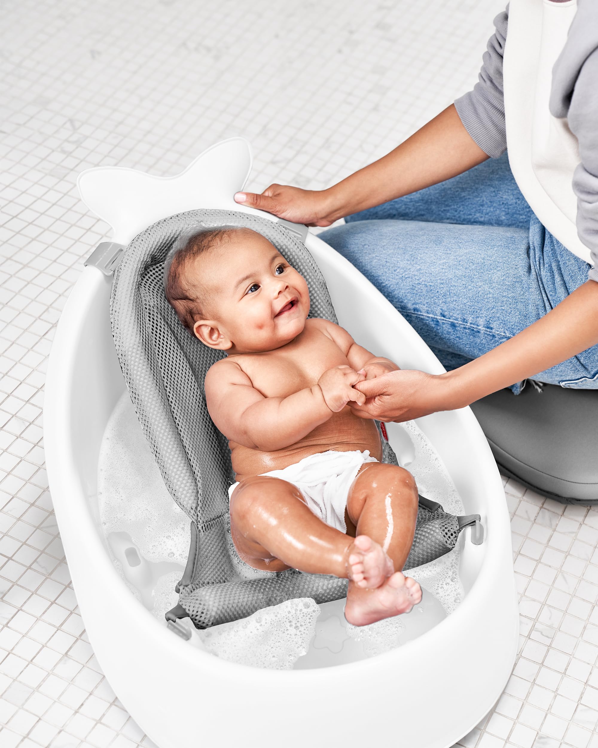 Skip Hop Infant Bath Tub 3-Stage Grow With Baby Smart Sling MOBY Bathtub White Age 0+ 🍁 All In One Marketplace Canada