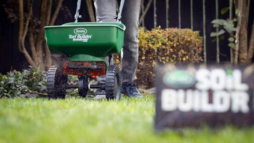 Scotts Soil Build'R Spreadable Top Dress for Lawns 4.2kg (122m² Coverage) 🍁 All In One Marketplace Canada