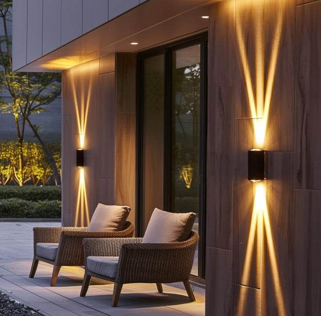 Indoor and Outdoor Garden Poolside Beam Light wall light fixture