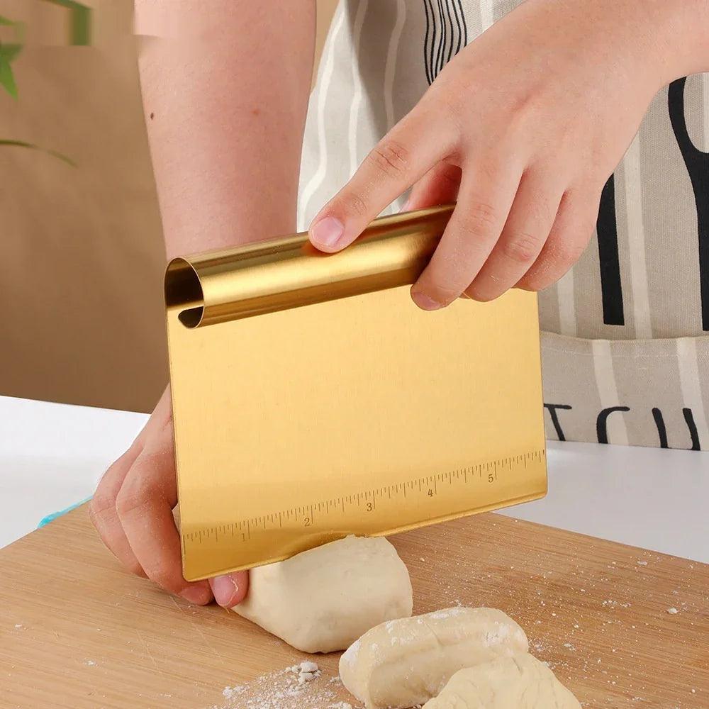 Stainless Steel Scraping Panel With Scale Baking Tool Dough Cutting Board Scraping Powder Board Tagliolini Cutter