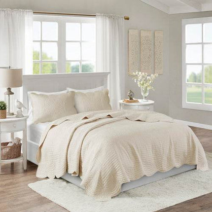 3 Piece Reversible Scalloped Edge Quilt Set Bedding Comforter set