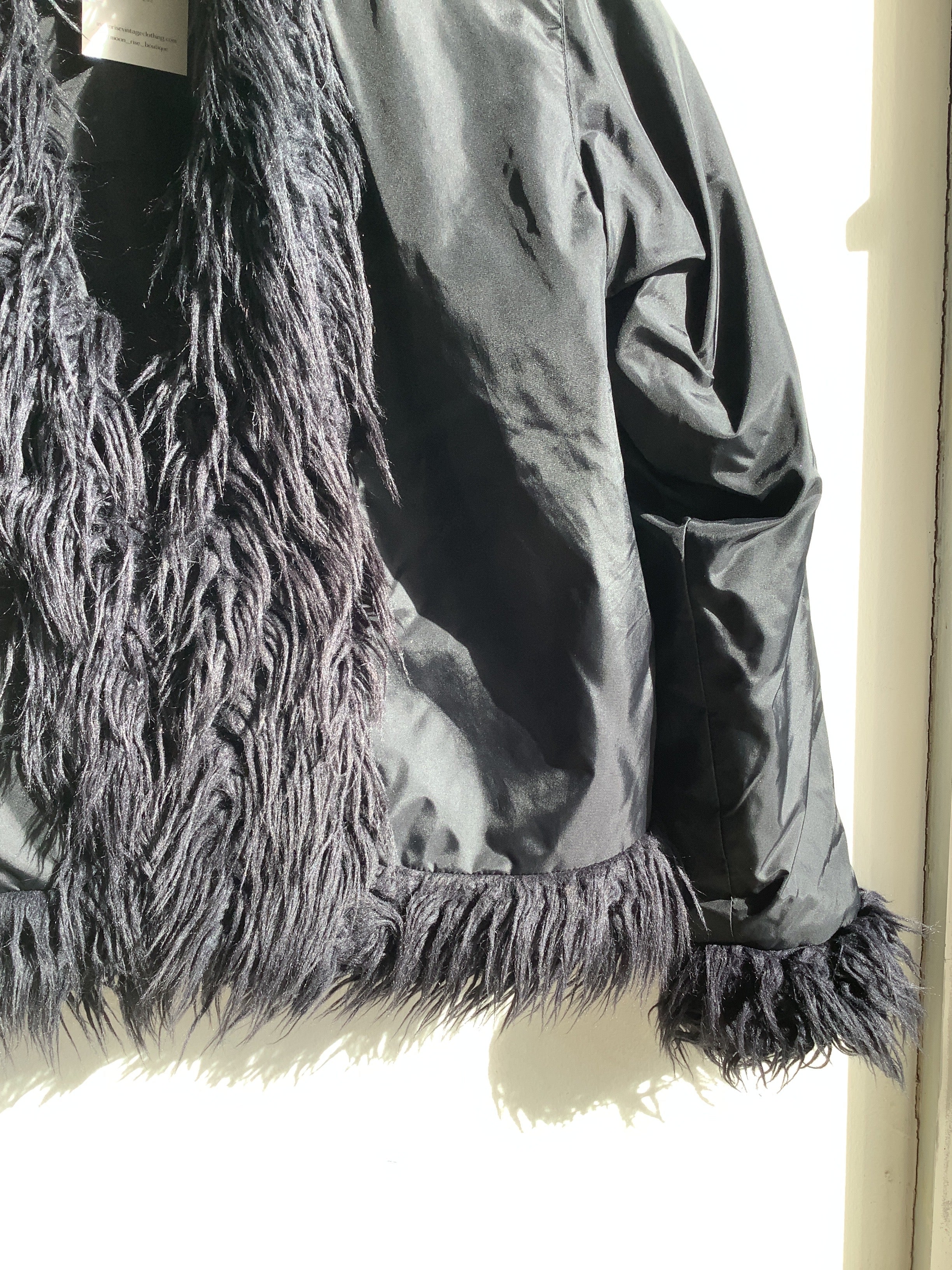 Y2K Suzy Shier Faux Fur Trim Black Jacket