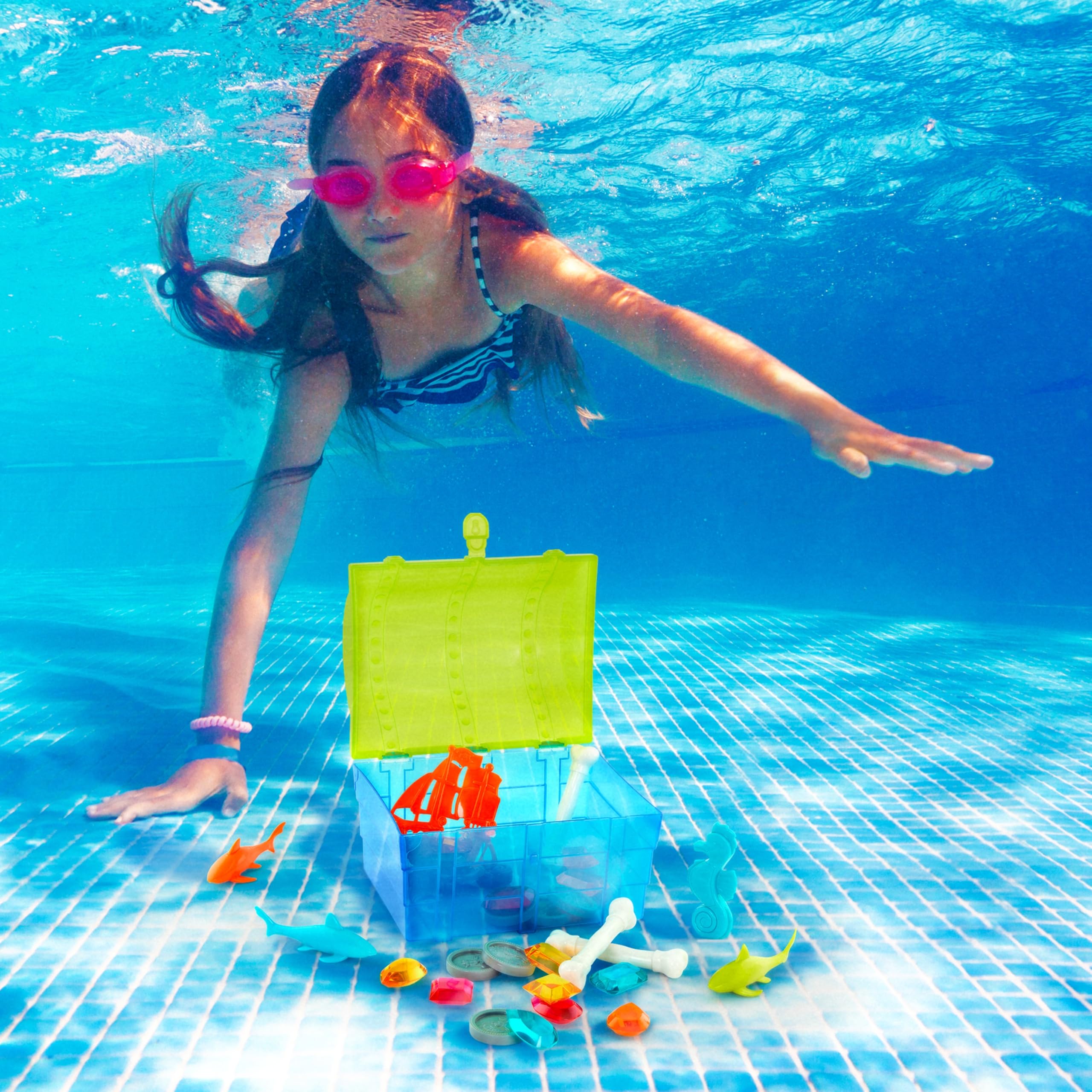 Battat Pirate Diving Set, Treasure Chest Pool Toy, 28 Pieces, Water & Sand 🍁 All In One Marketplace Canada