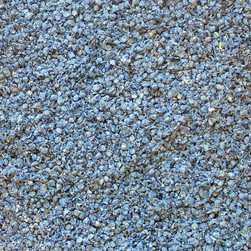 Living World Fresh 'N Comfy Bedding for Small Pets, 50L, Blue, Made from Recycled Newspaper, 99% Dust-Free 🍁 All In One Marketplace Canada