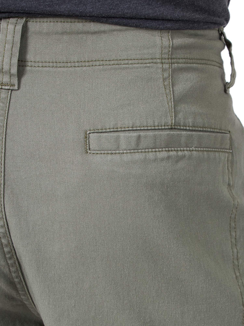 Wrangler Authentics Men's Classic Cargo Stretch Short, Dusty Olive, 33 🍁 All In One Marketplace Canada