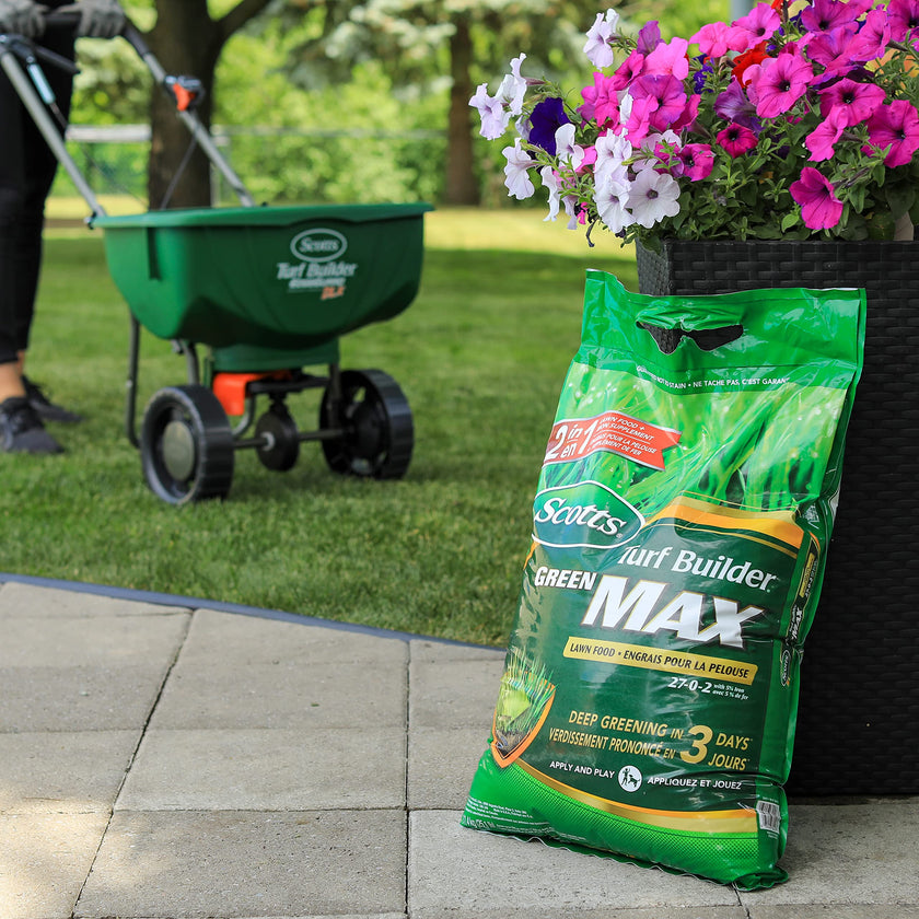 Scotts Turf Builder Green Max Lawn Food, 5.7kg (350 sq Meters / 3,767 sq feet Coverage) | Promotes Fast, deep Greening in 3 Days 🍁 All In One Marketplace Canada