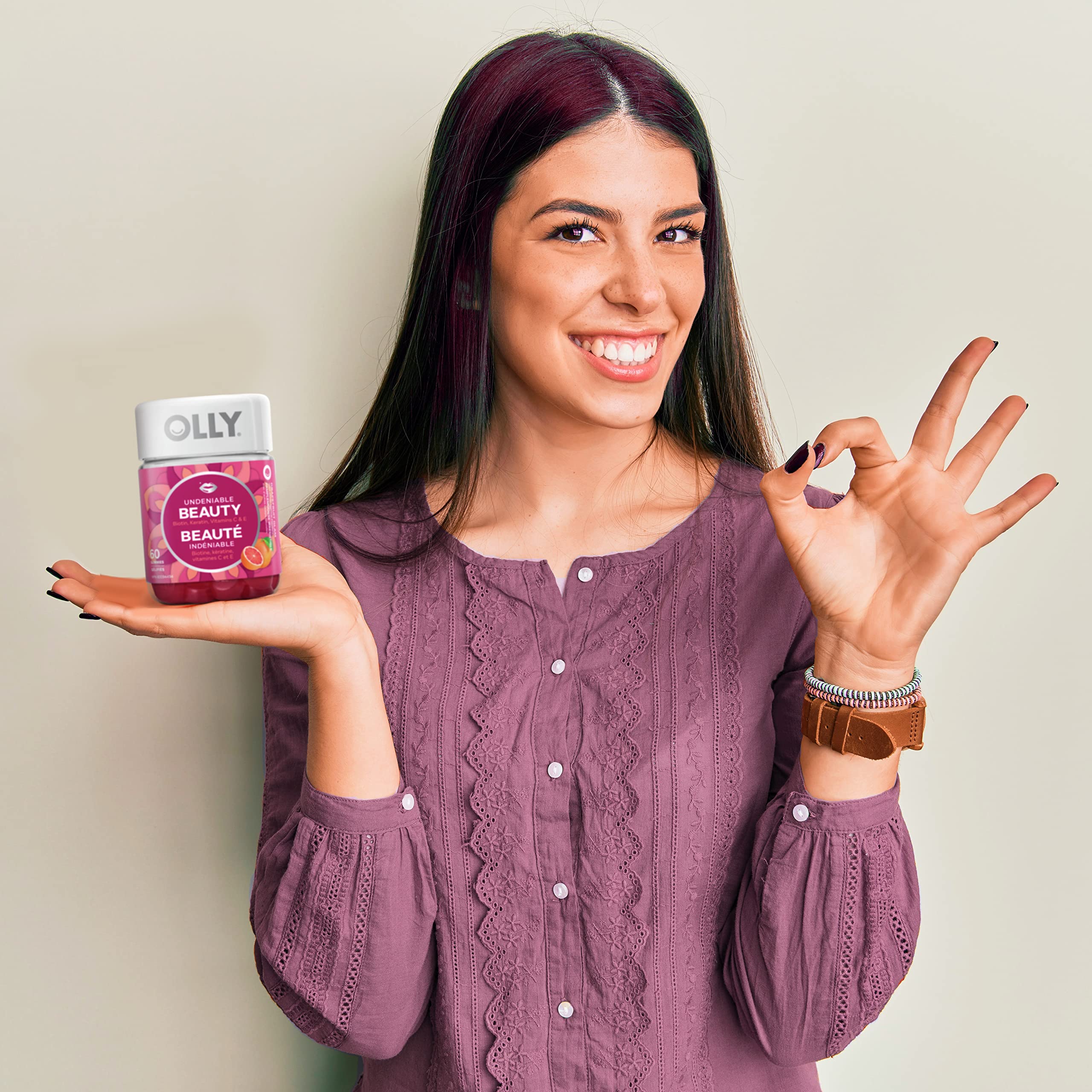 OLLY Undeniable Beauty Gummy Supplement for women Grapefruit Glam with biotin, keratin and vitamins C & E 30 day Supply, 60 gummies 🍁 All In One Marketplace Canada