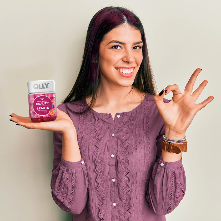 OLLY Undeniable Beauty Gummy Supplement for women Grapefruit Glam with biotin, keratin and vitamins C & E 30 day Supply, 60 gummies 🍁 All In One Marketplace Canada
