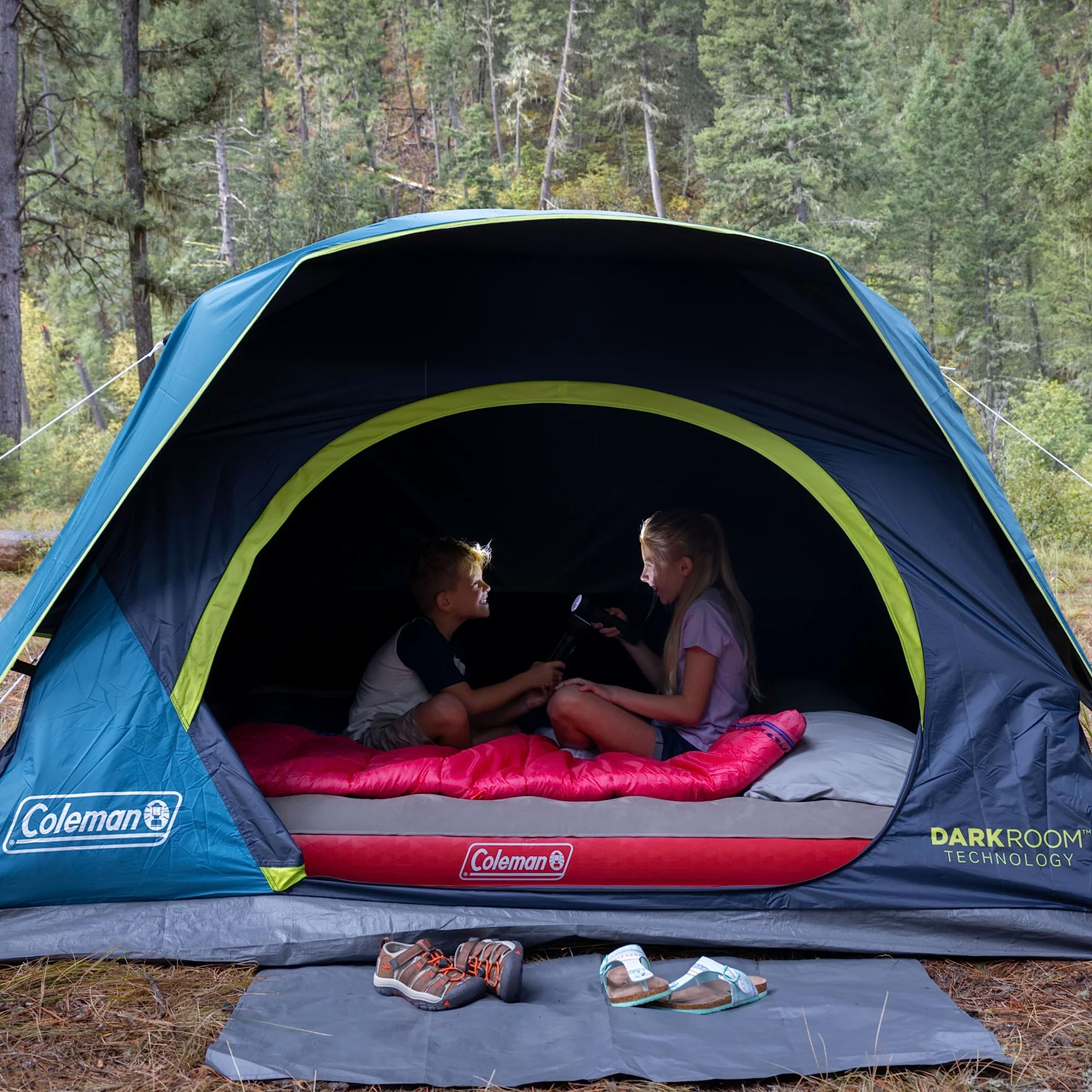 Coleman Skydome 4-Person Dark Room Camping Tent 🍁 All In One Marketplace Canada