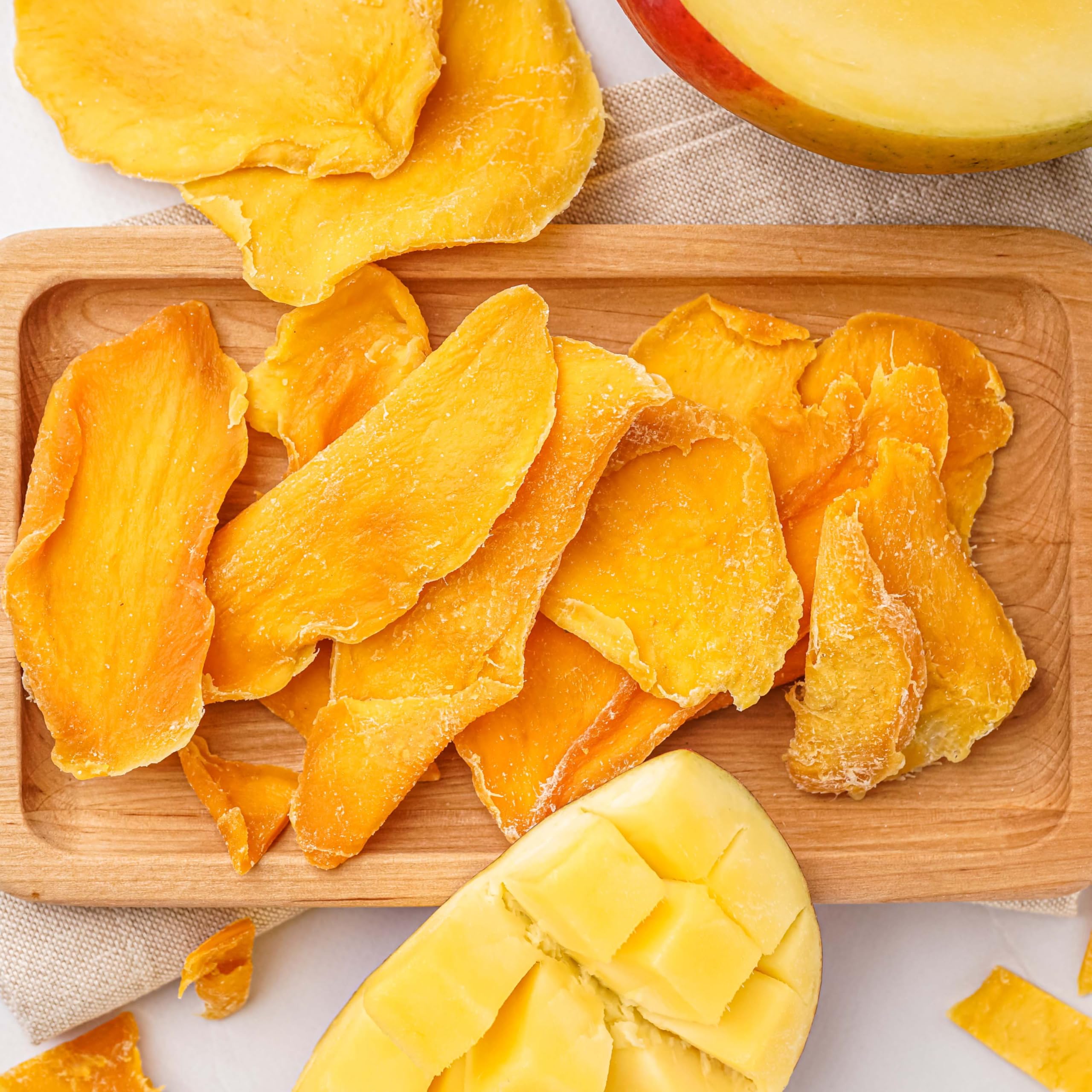 Yupik Organic Dried Mango, Diced, 450 g, Non-GMO, Vegan, Gluten-Free, Kosher, Tropical Dried Fruits, Thin Mango Slices Cut in Pieces, No Sugar Added, Sulphite-Free, Healthy Snacks, Tasty Topping 🍁 All In One Marketplace Canada