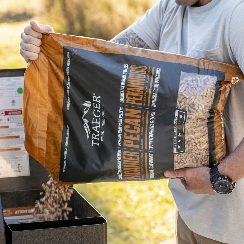 Traeger Grills Pecan 100% All-Natural Wood Pellets for Smokers and Pellet Grills. BBQ, Bake, Roast, and Grill, 20 lb. Bag 🍁 All In One Marketplace Canada