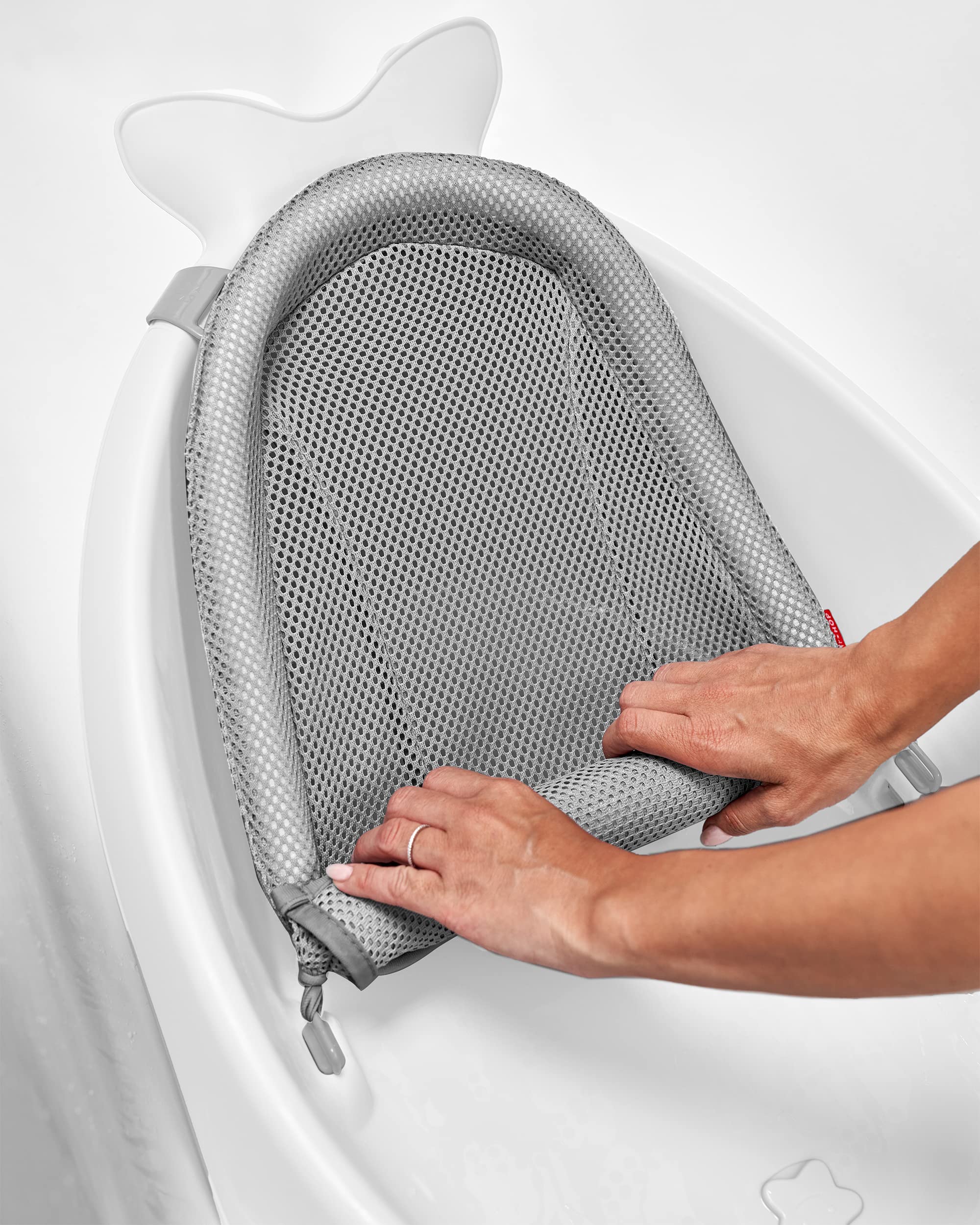 Skip Hop Infant Bath Tub 3-Stage Grow With Baby Smart Sling MOBY Bathtub White Age 0+ 🍁 All In One Marketplace Canada