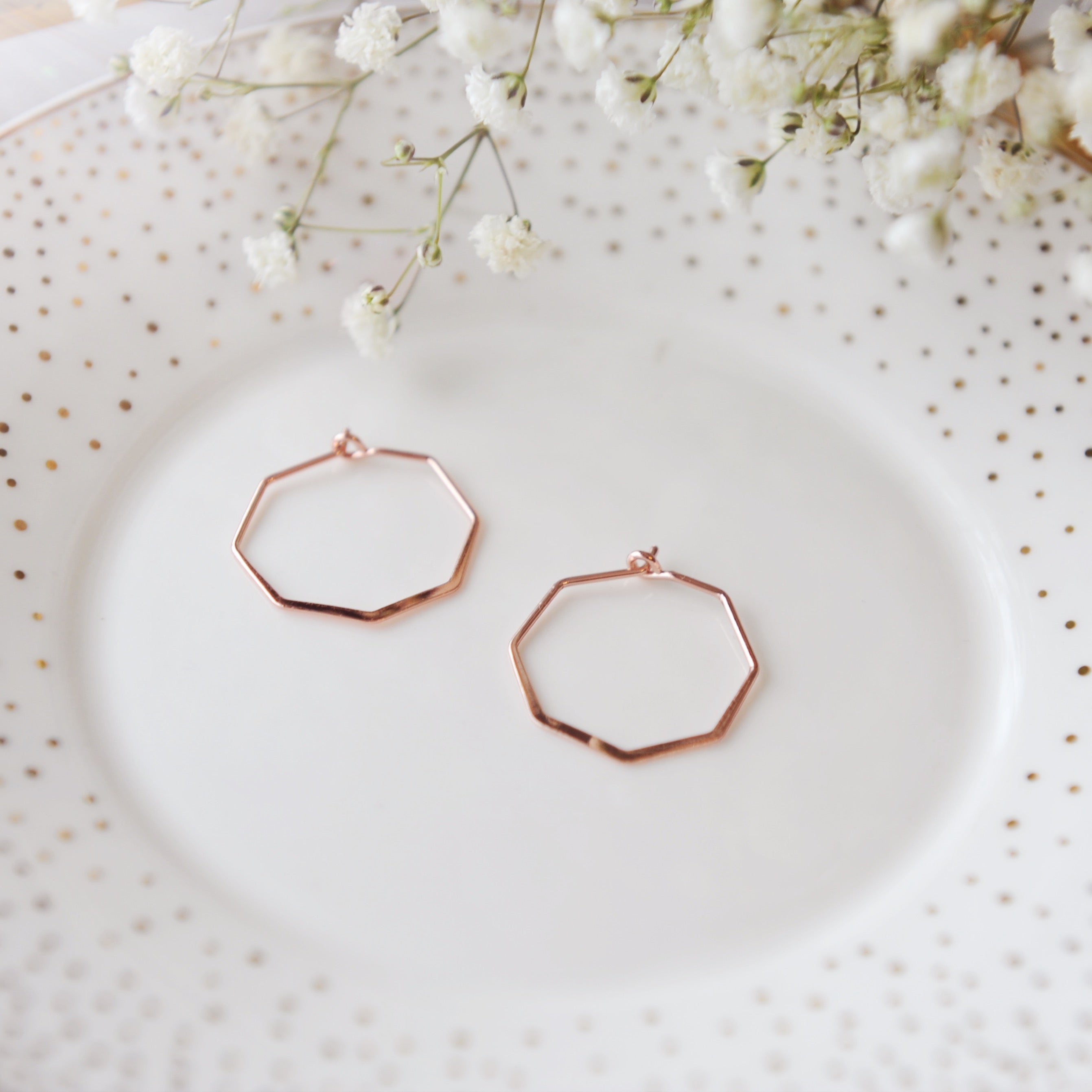 Hexagon Hoops