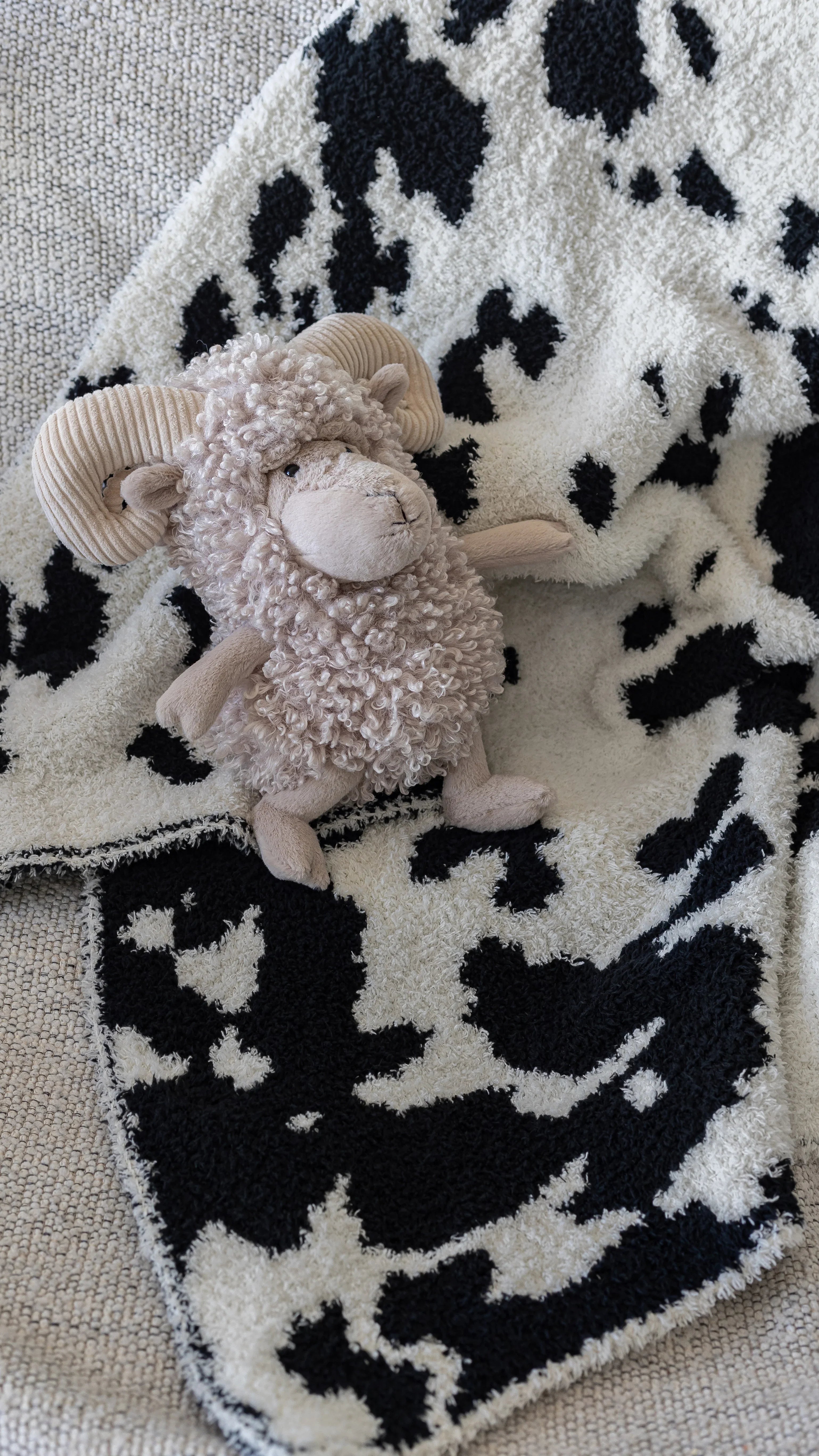 Tap Shoe &  Baby's Breath Cow Print Toddler Blanket