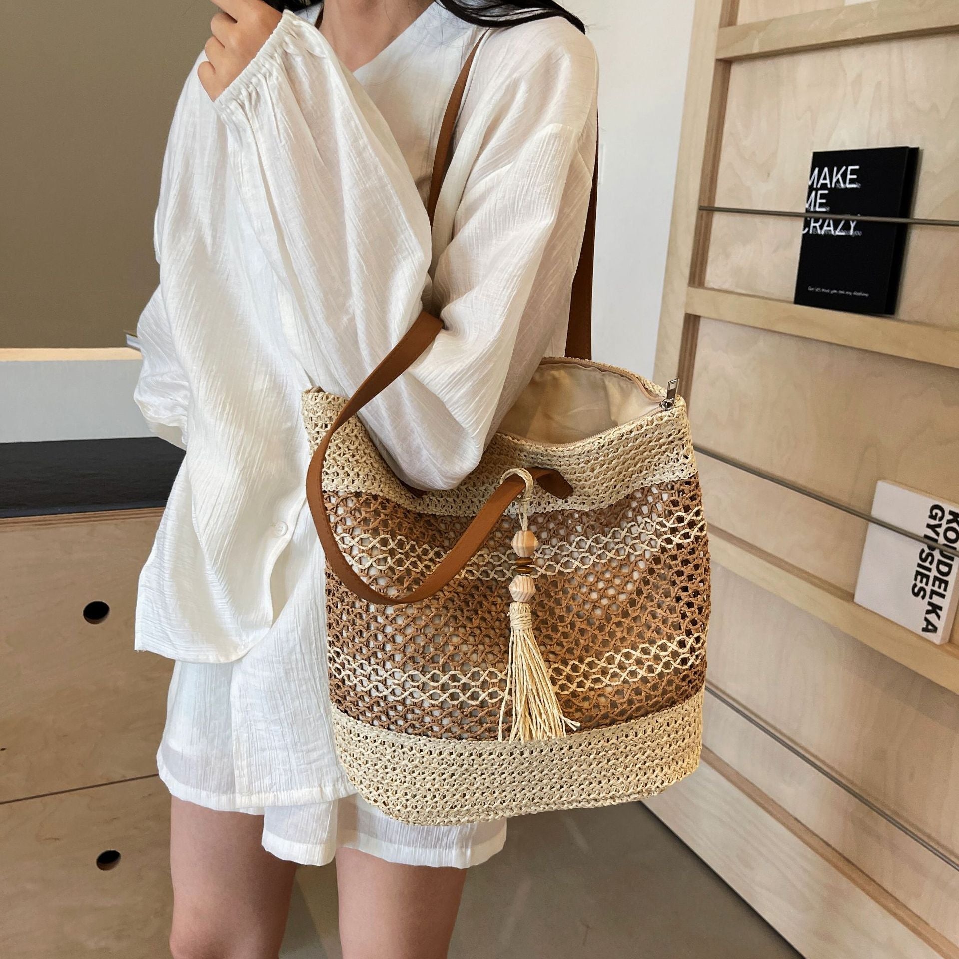 Striped Straw Beach Tote Bag with Tassel – Large Capacity Boho Shoulder Bag | Beige & Brown