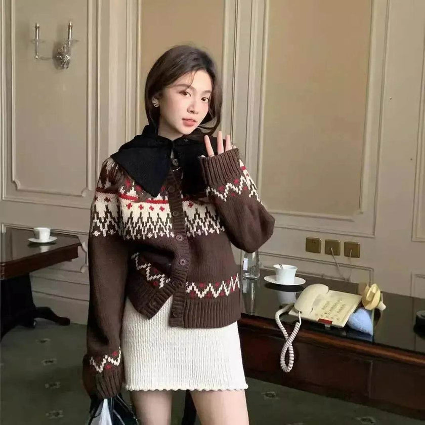 Thickened Jacquard button Knitted Sweater for Women Autumn And Winter