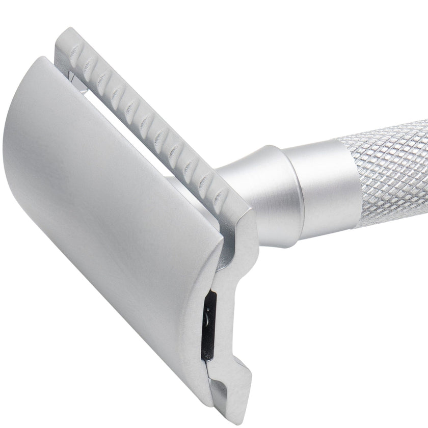 Merkur 3-Piece DE Safety Razor, Closed Comb, Knurled Extra Long Handle, Matte Chrome