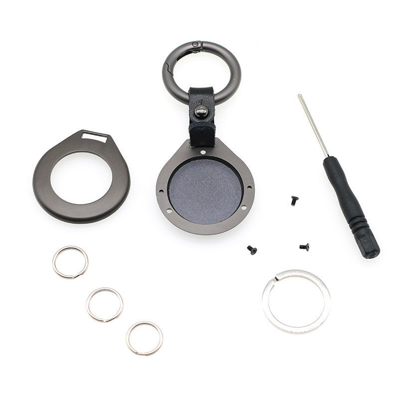 AirTag Protective Sleeve in Metal and Leather