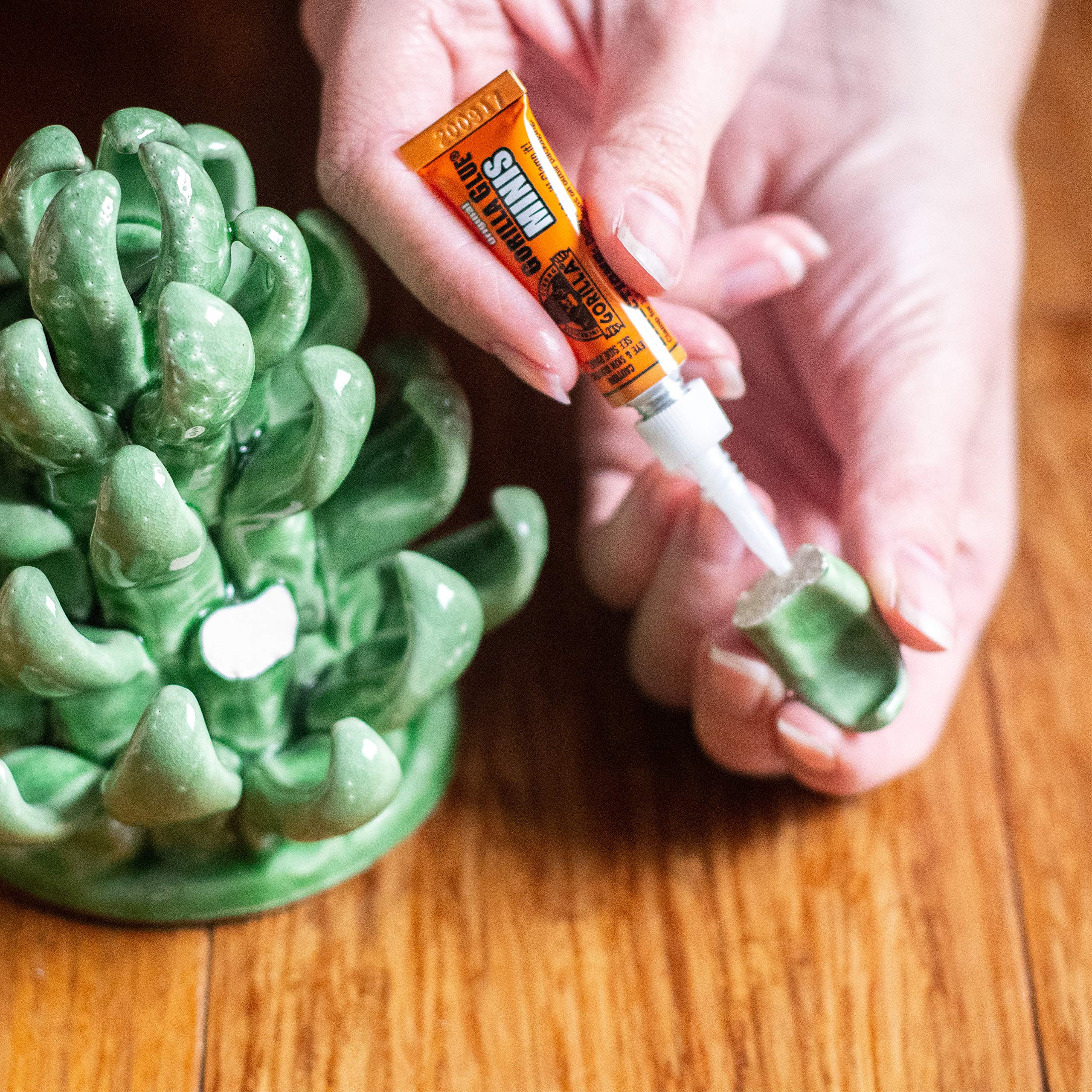 Gorilla Glue Original Minis Four Pack, 100% Waterproof, Indoor & Outdoor, Polyurethane Glue, Versatile Bonding Adhesive, Easy Application Nozzle, 4 - 3g Tubes (Pack of 1) 🍁 All In One Marketplace Canada