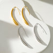 Style ADARA Or Blanc (Ton Argenté) : Élégance Abstraite. Boucles d'Oreilles Géométriques Avant-Garde.