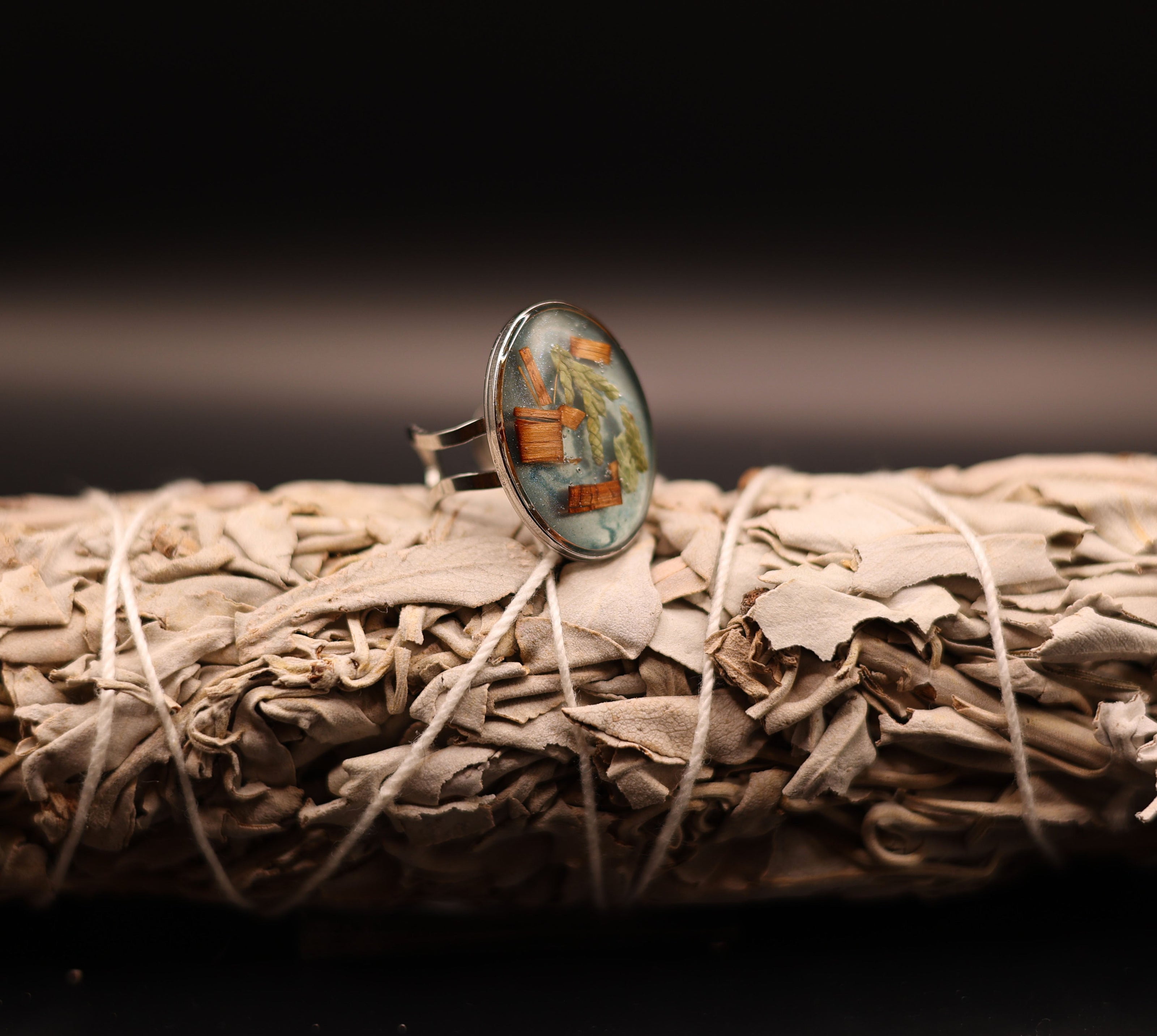Finger -sléx̱tses ring