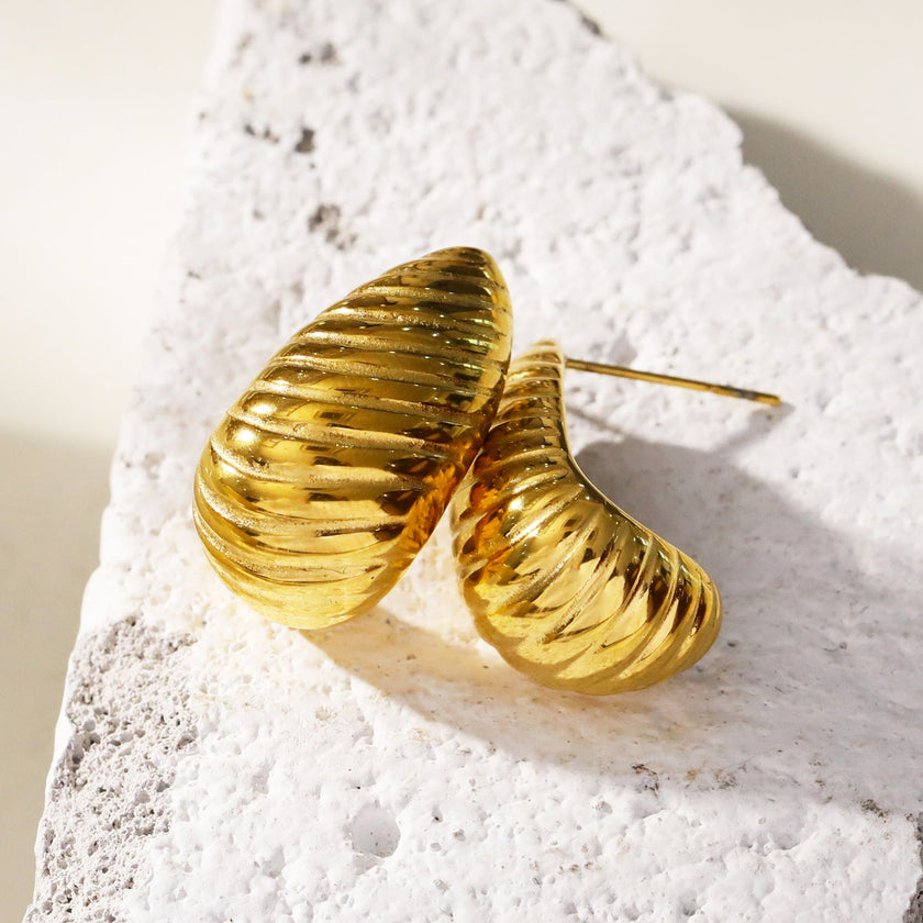 ADIRANA: Teardrop Beauty - Textured Lines Stud Earrings