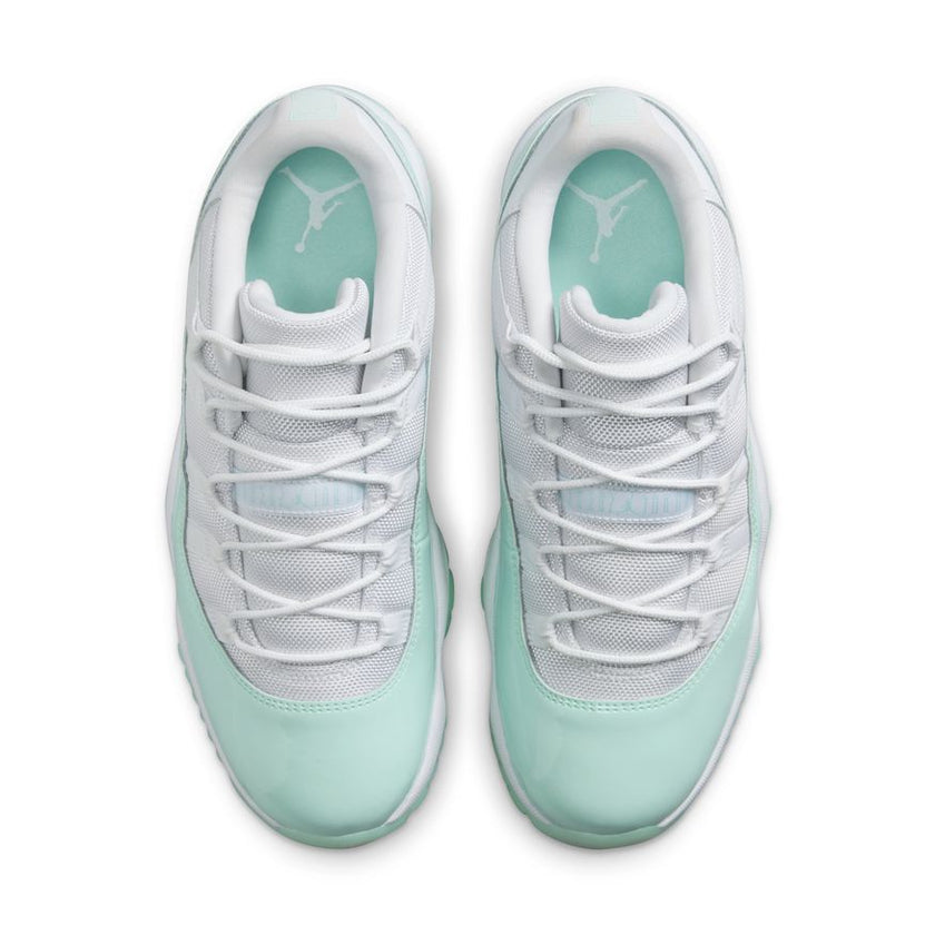 W Air Jordan 11 Retro Low 