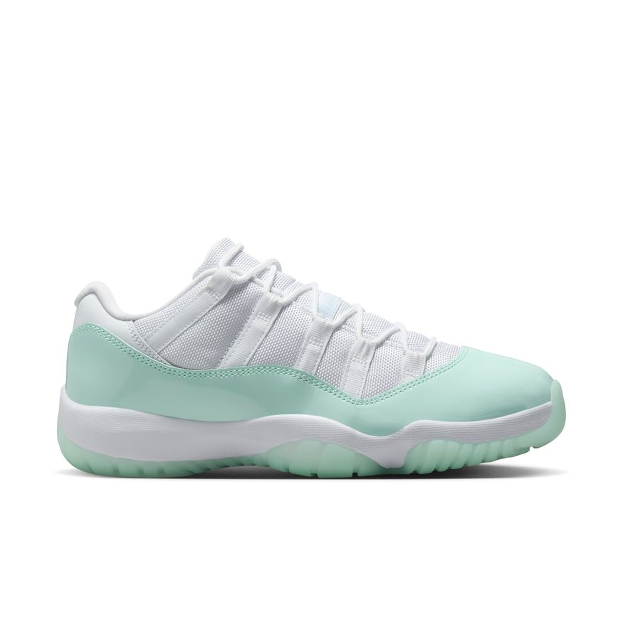 W Air Jordan 11 Retro Low 